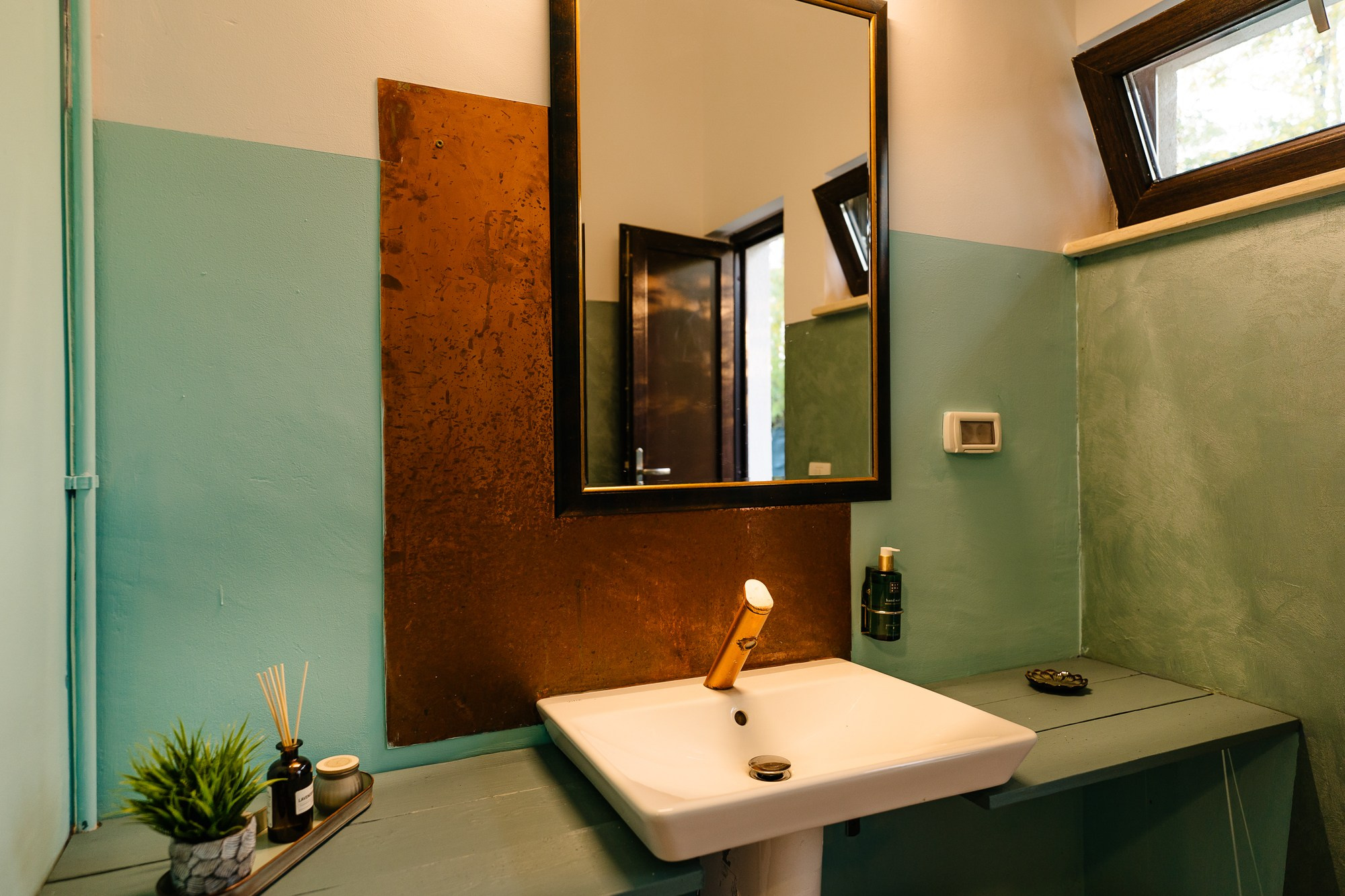 Fotografie Imobiliară Profesională | Birouri & Spații. Fotograf Corporate Business