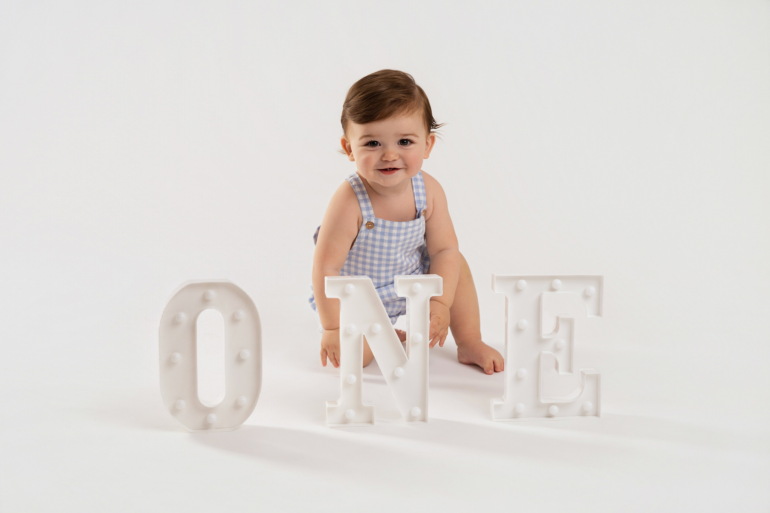 Smash the cake. Fotograf maternitate, nou-născuți și familie în Cluj-Napoca | Roxana Rusu