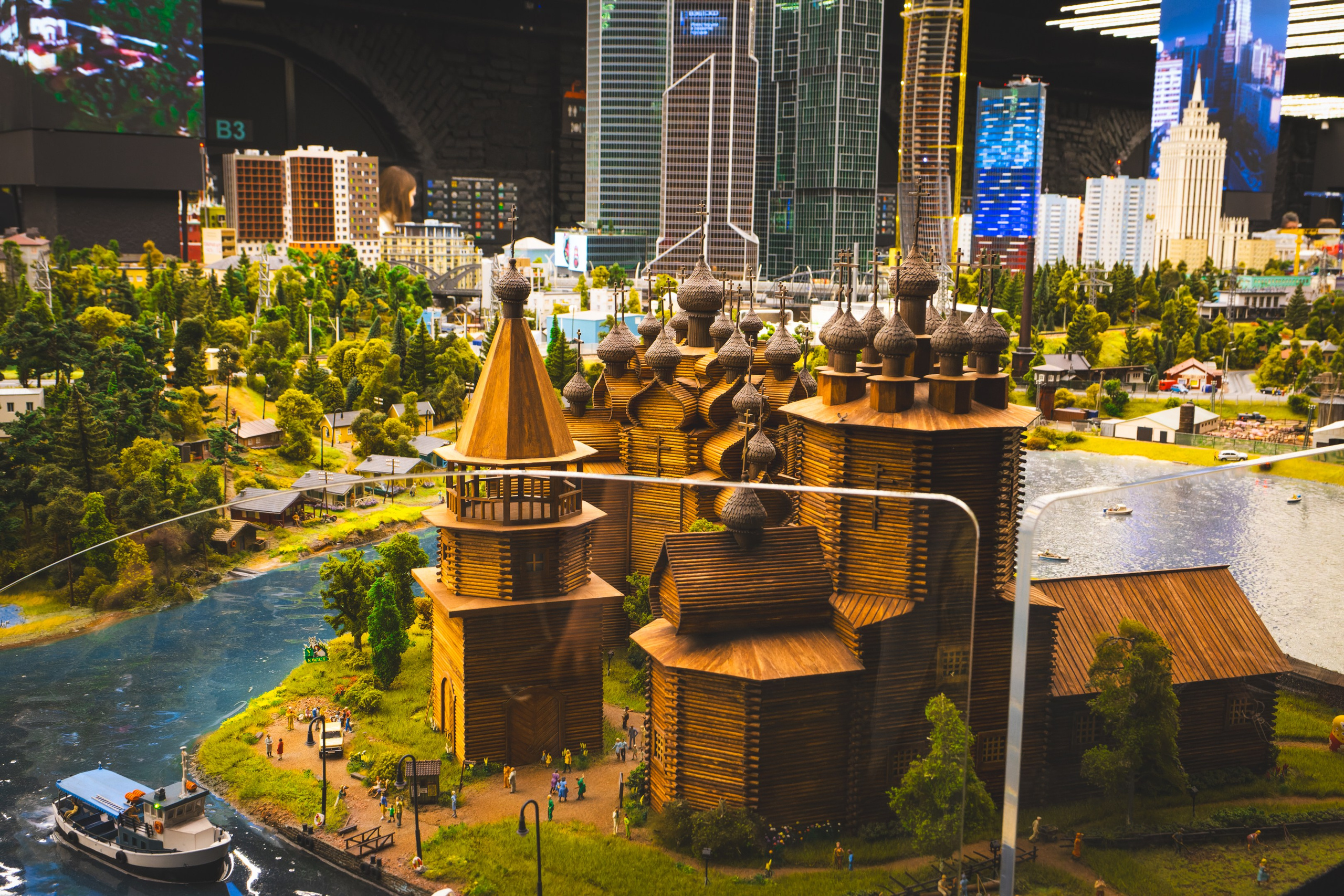 Puhkus Peterburis (Ermitaaž, Shadow muuseum, Grand Maket Venemaa, ArtMuza). Nebula 25 — Fotod teie hingele