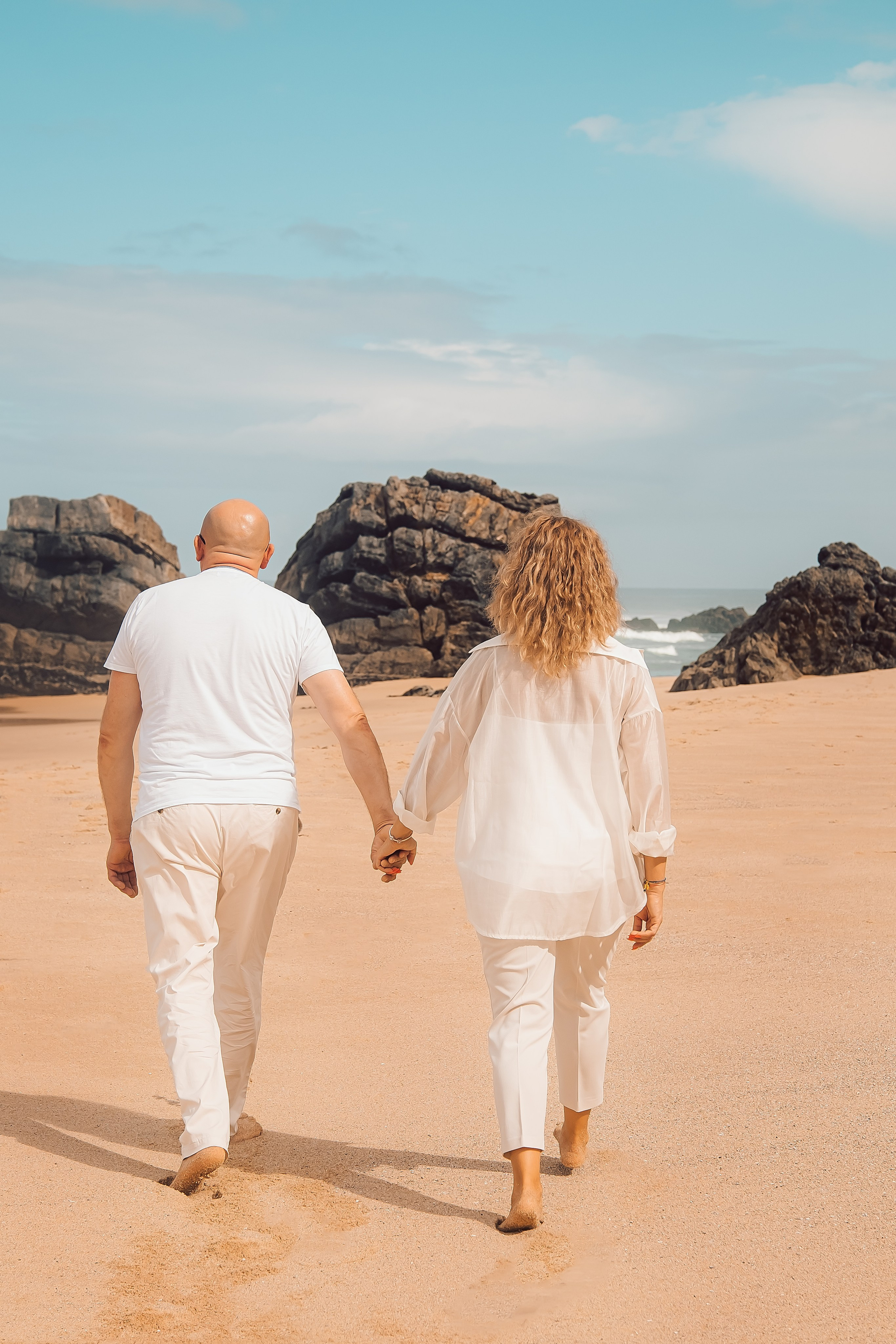 Love story  lisbon beach ocean. сімейна фотосесія лісабон океан пляж. Валерія Сичова. Сімейний та репортажний фотограф в Португаліі