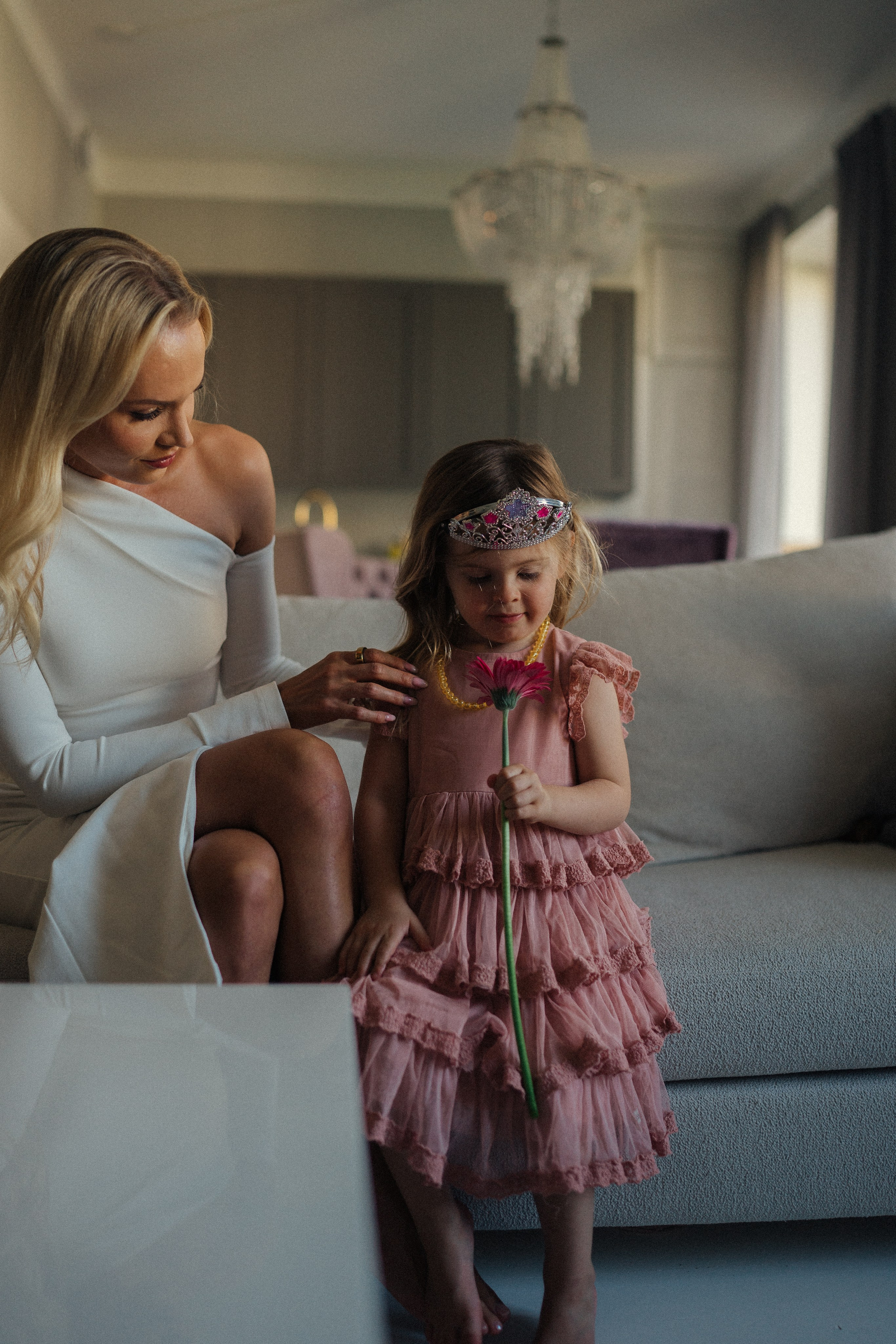 L&H. Wedding and potrait photographer in Helsinki Vickan O