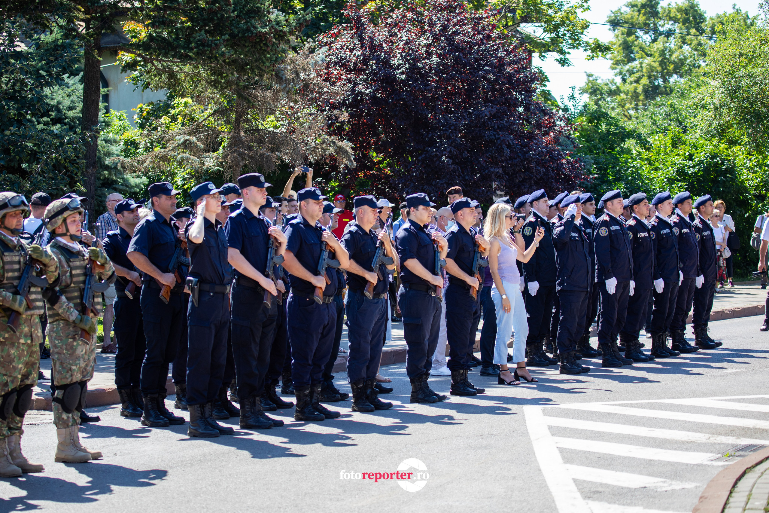 Ziua Drapelului Național sărbătorită la Botoșani. GALERIE FOTO.https://foto-reporter.ro .https://www.facebook.com/alinochirila/