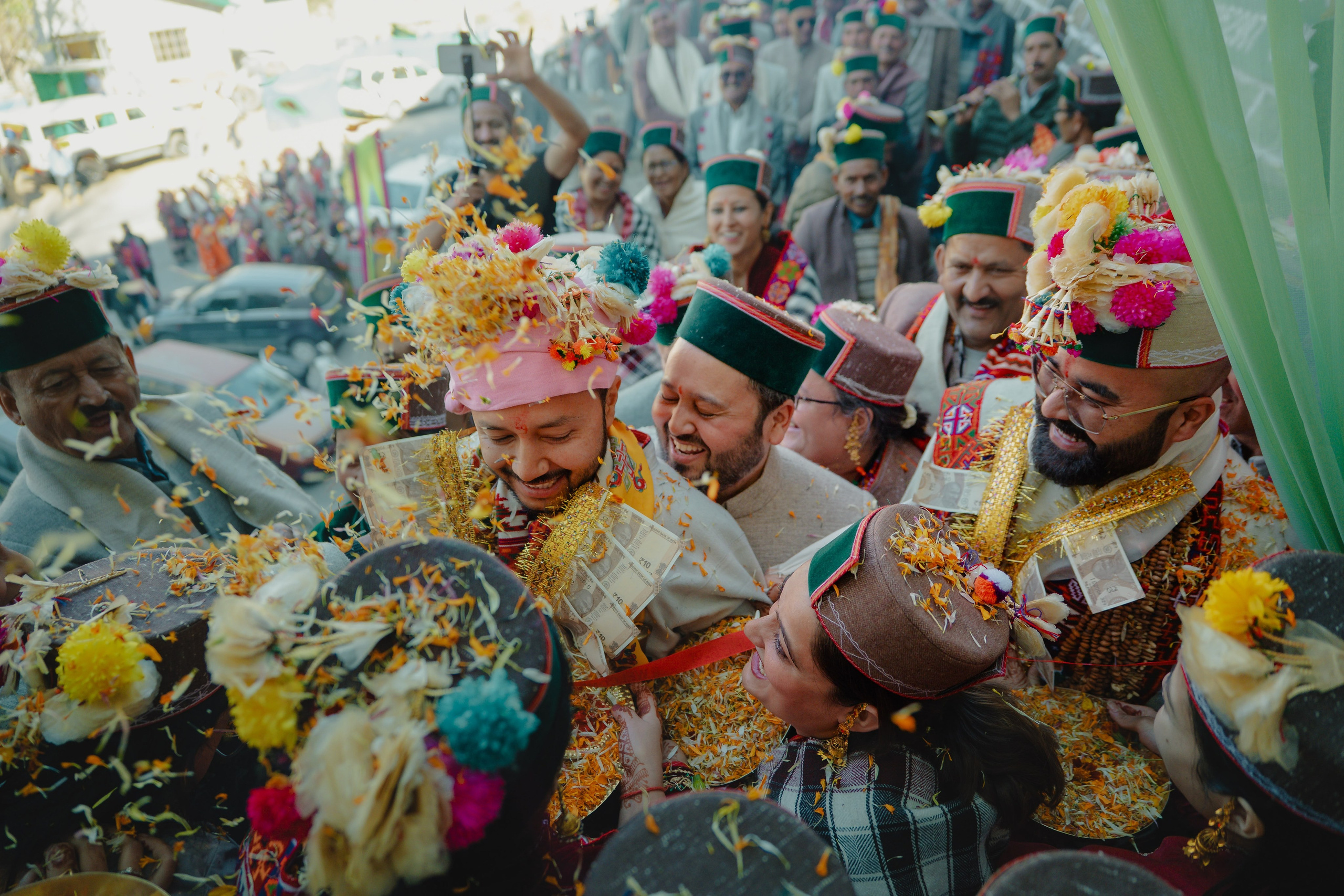 Arti & Akshay. Wedding and Family photographer in india