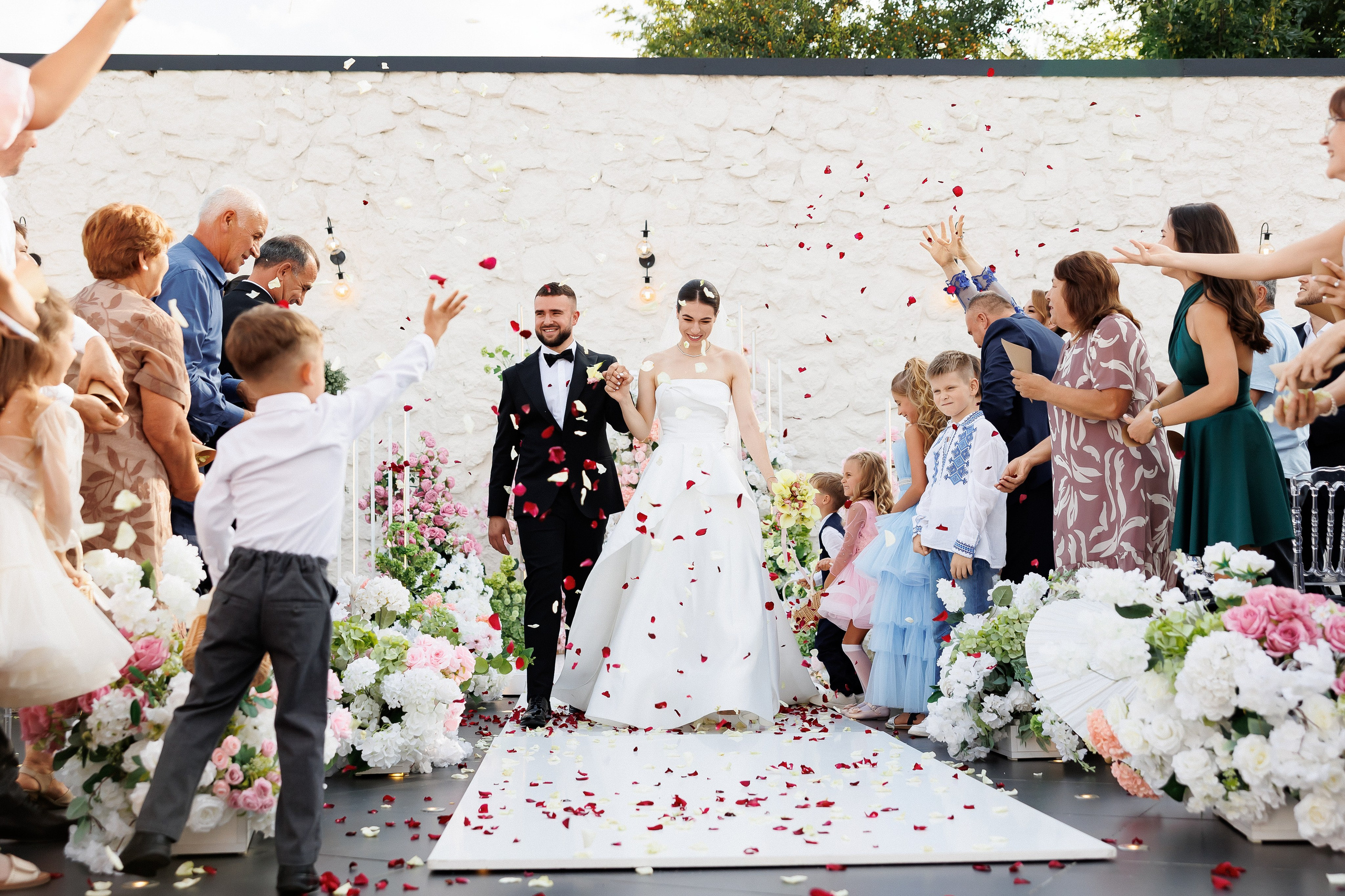 Gabriel & Evelina — Lago — Wedding Day. Servicii Foto și Video 067188353