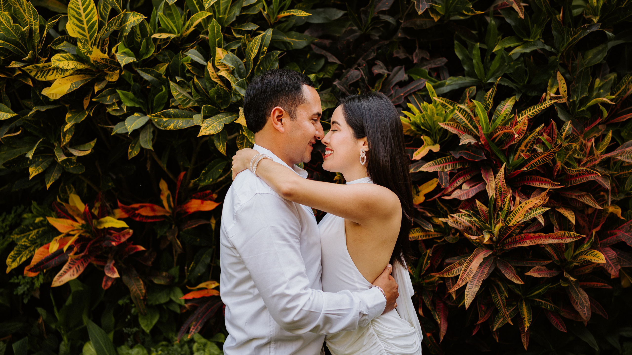 Alejandra y Brayan. Fotógrafo de Bodas en Lima | Ronhy Altamirano. Fotografía narrativa y cinematográfica para bodas, quinceañeras y eventos exclusivos