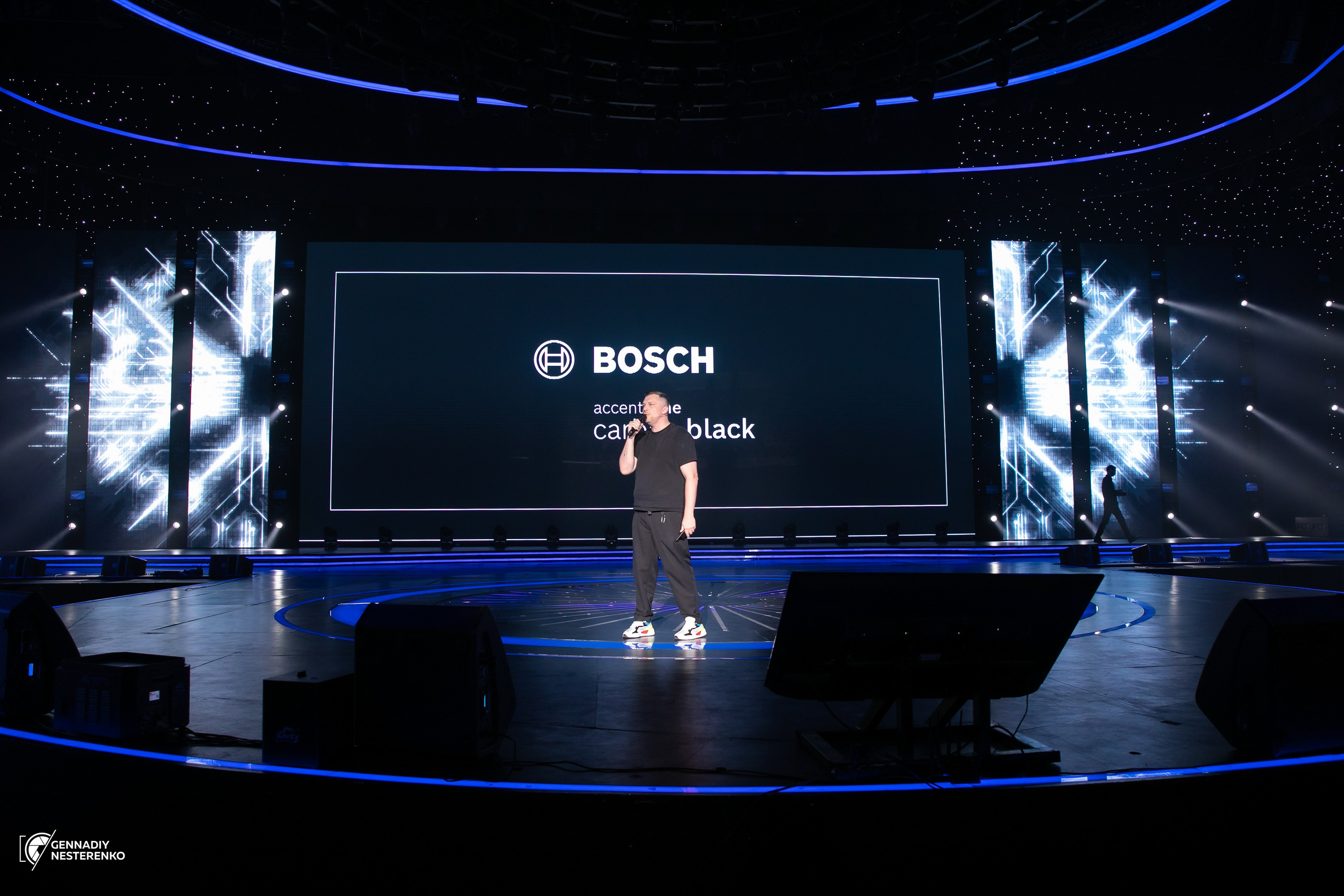 Презентация BOSCH CARBON BLACK. Профессиональная Фото-Видео Студия Геннадия Нестеренко | Ташкент и Весь Узбекистан