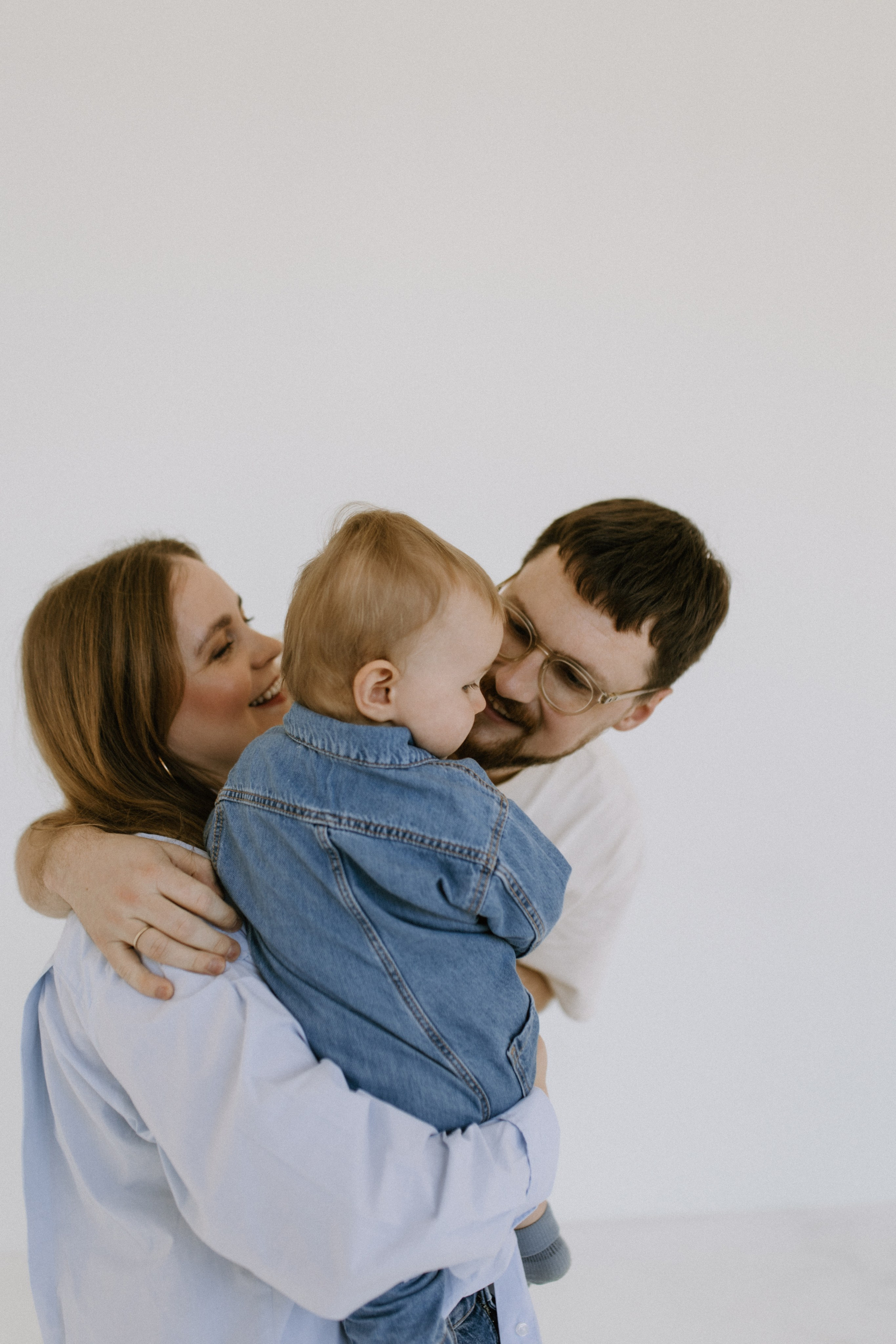 Moderni šeimos fotosesija | STUDIO. Vestuvių ir šeimų fotografė Lena Bondarenko / belove photo