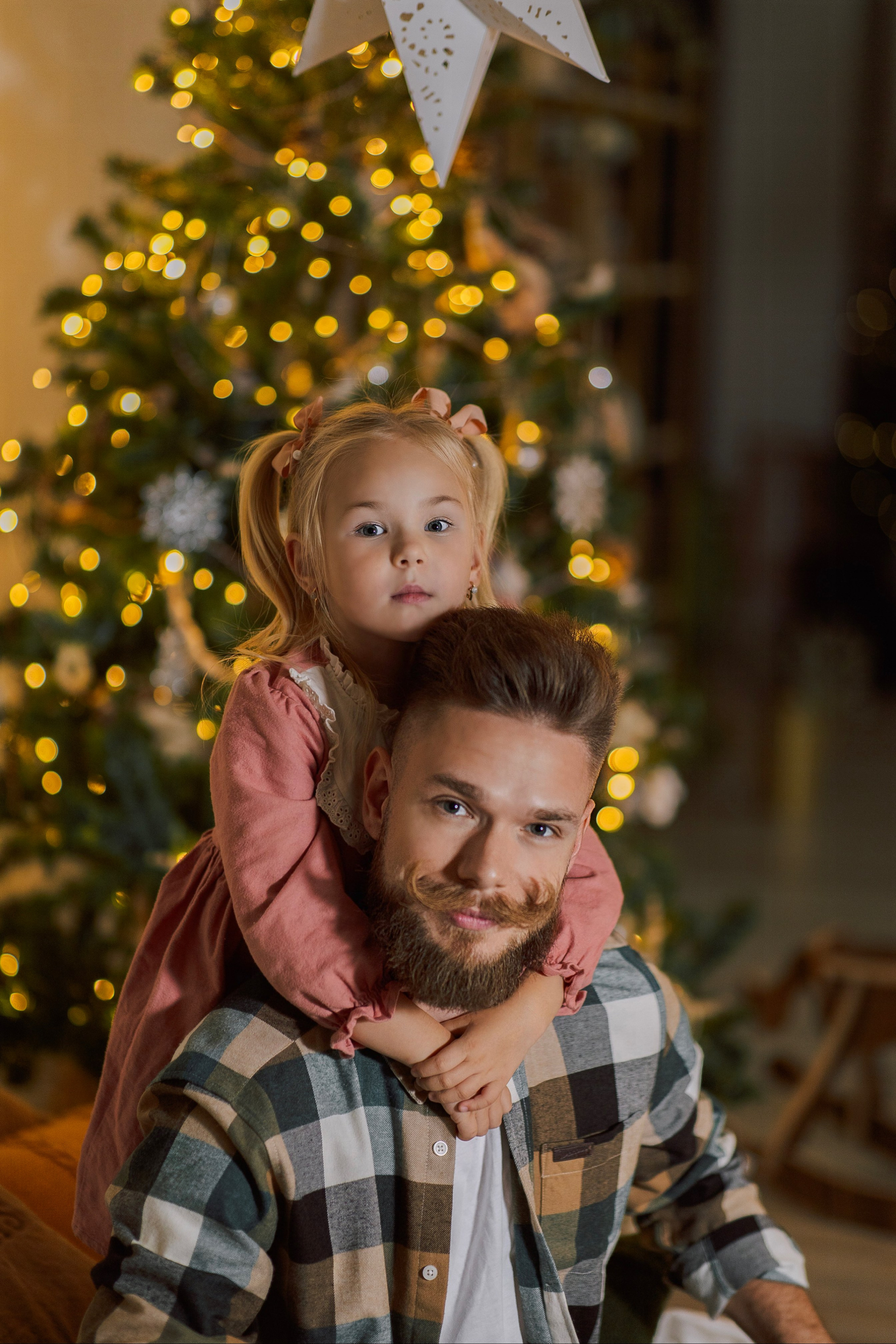 New Year’s family photo shoot…. Professional Photographer in Alanya, Side, Belek | Alsu Develi  Wedding, Family and portrait photo sessions