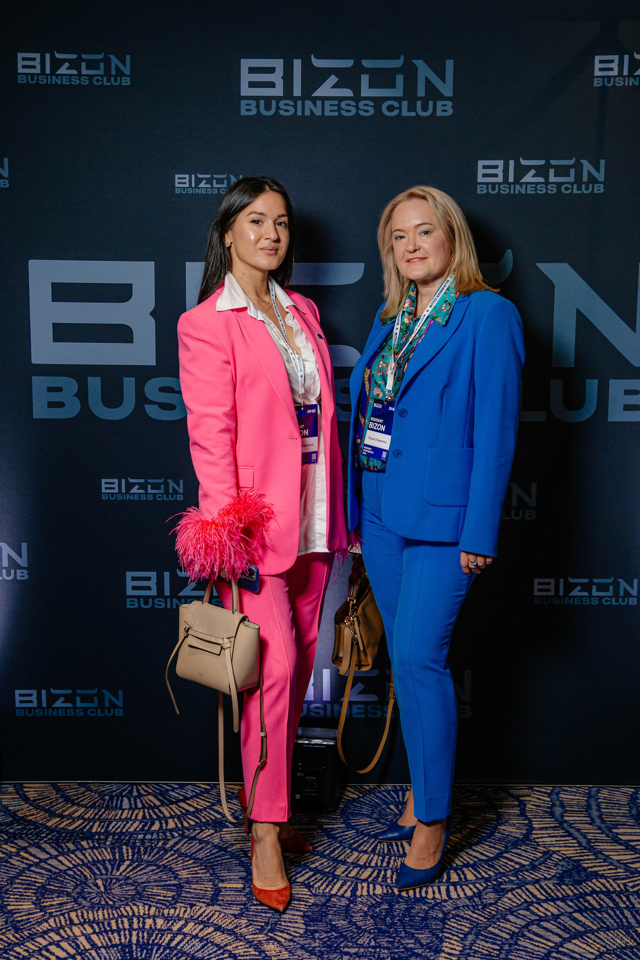 Club Bizon. Portrait family photographer in Berlin Elena Zakh