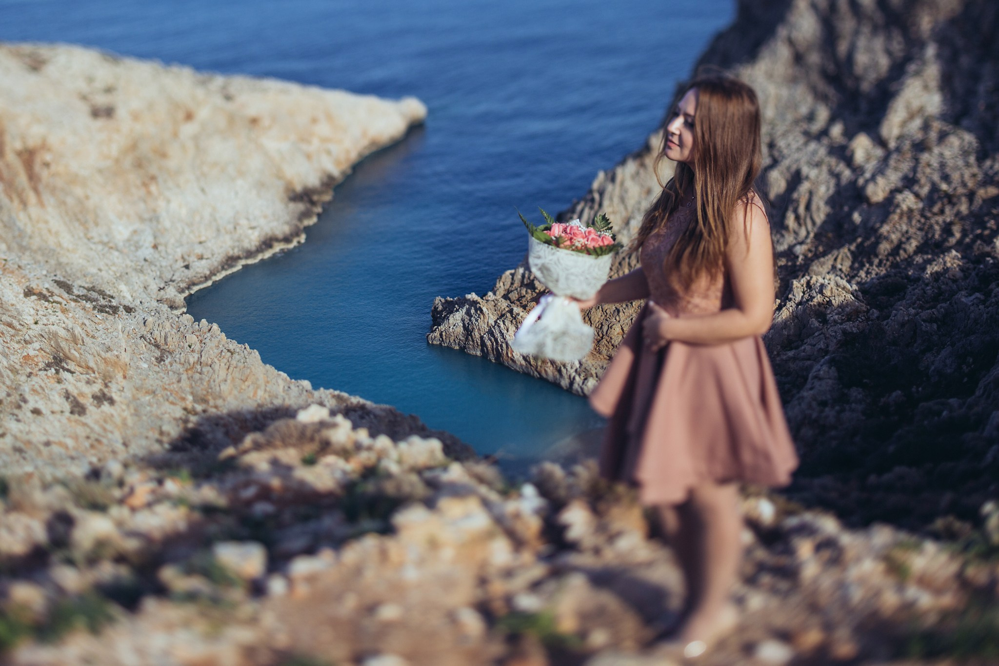 Ronalds & Svetlana, Crete. Denny Savon — Photographer in Santorini | Weddings, Love Stories & Flying Dress