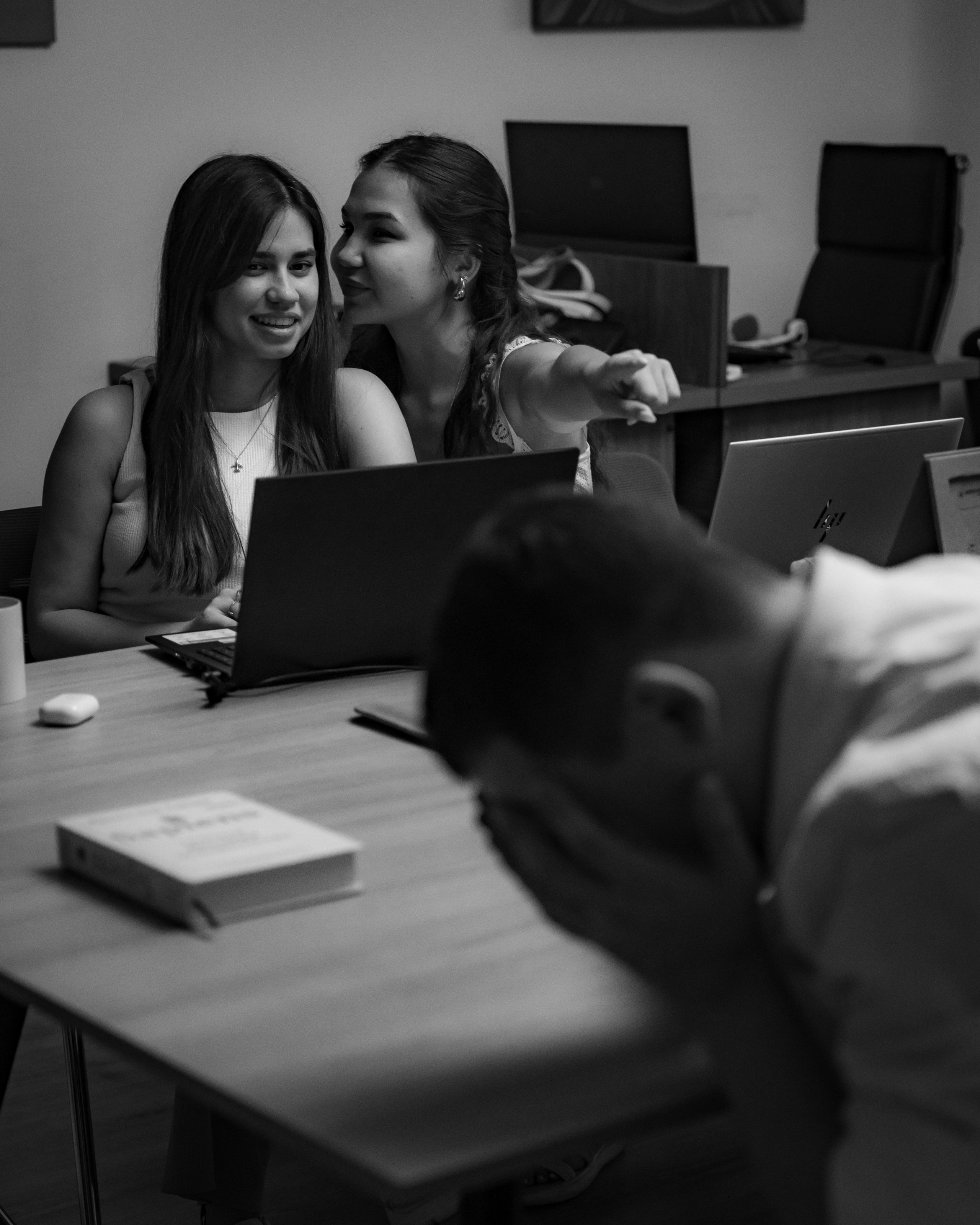 О чём плачут школьные стены: буллинг в Узбекистане. Георгий Намазов | Фотограф в Ташкенте