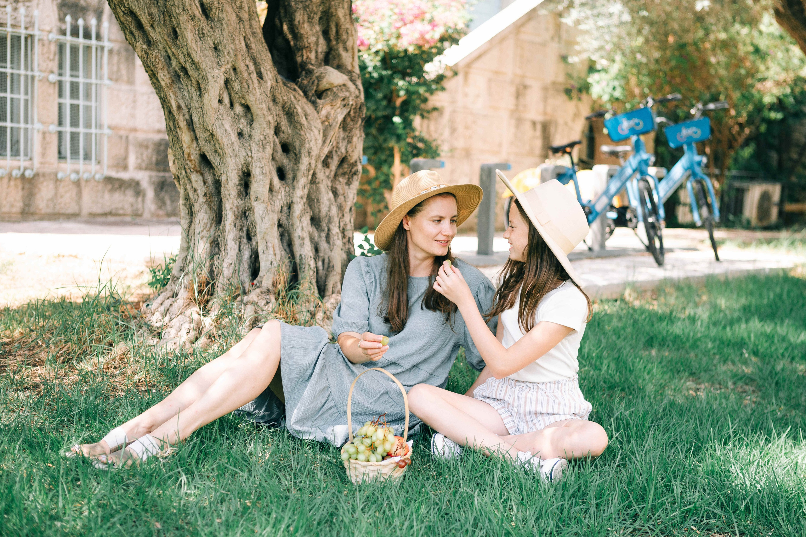 PHOTO SESSION WITH PARENTS. Https://shi-photo.com/
