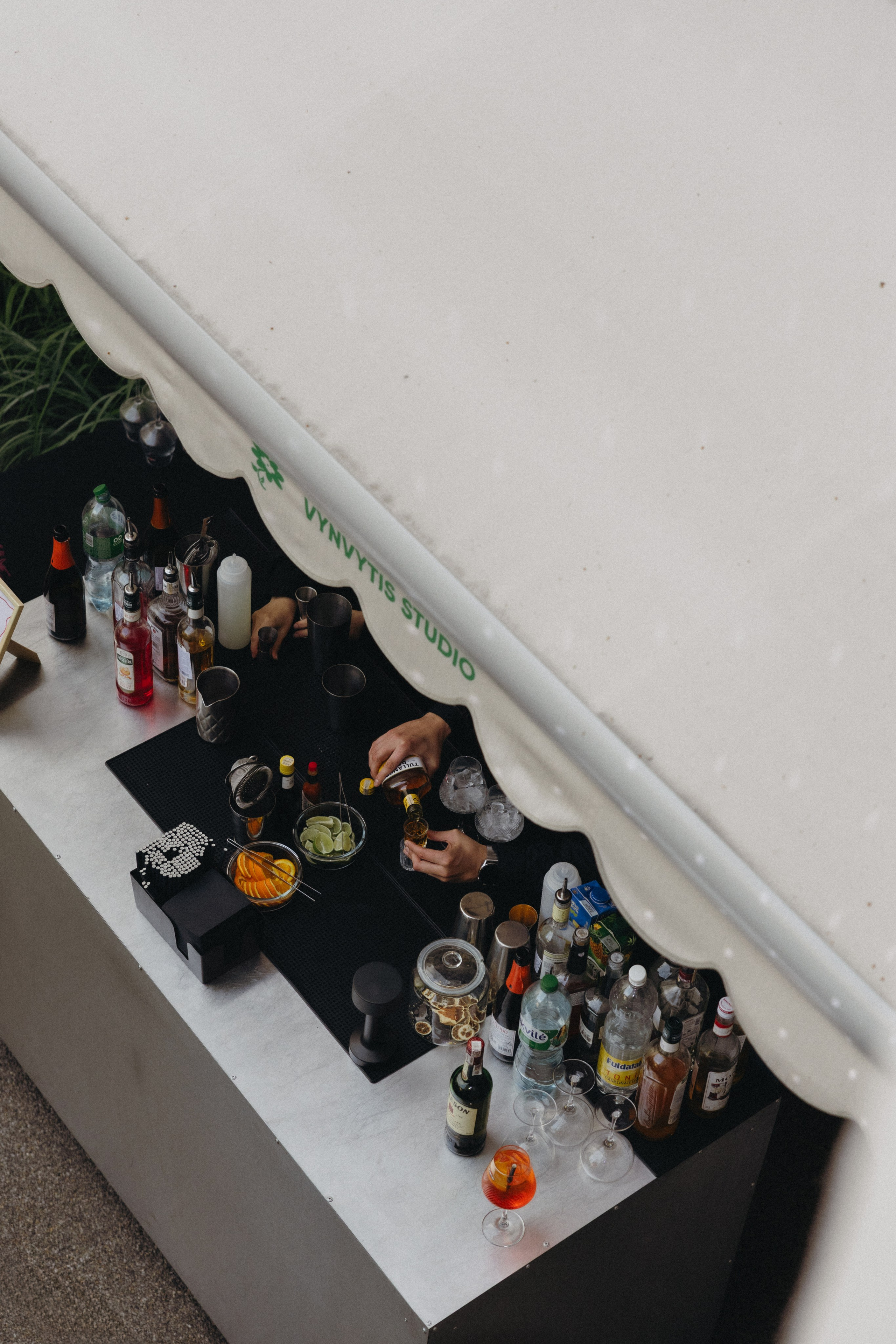 Paulina ir Deivydas | vestuvės Vynvytyje | Kaunas 2025. Vestuvių ir šeimų fotografė Lena Bondarenko / belove photo