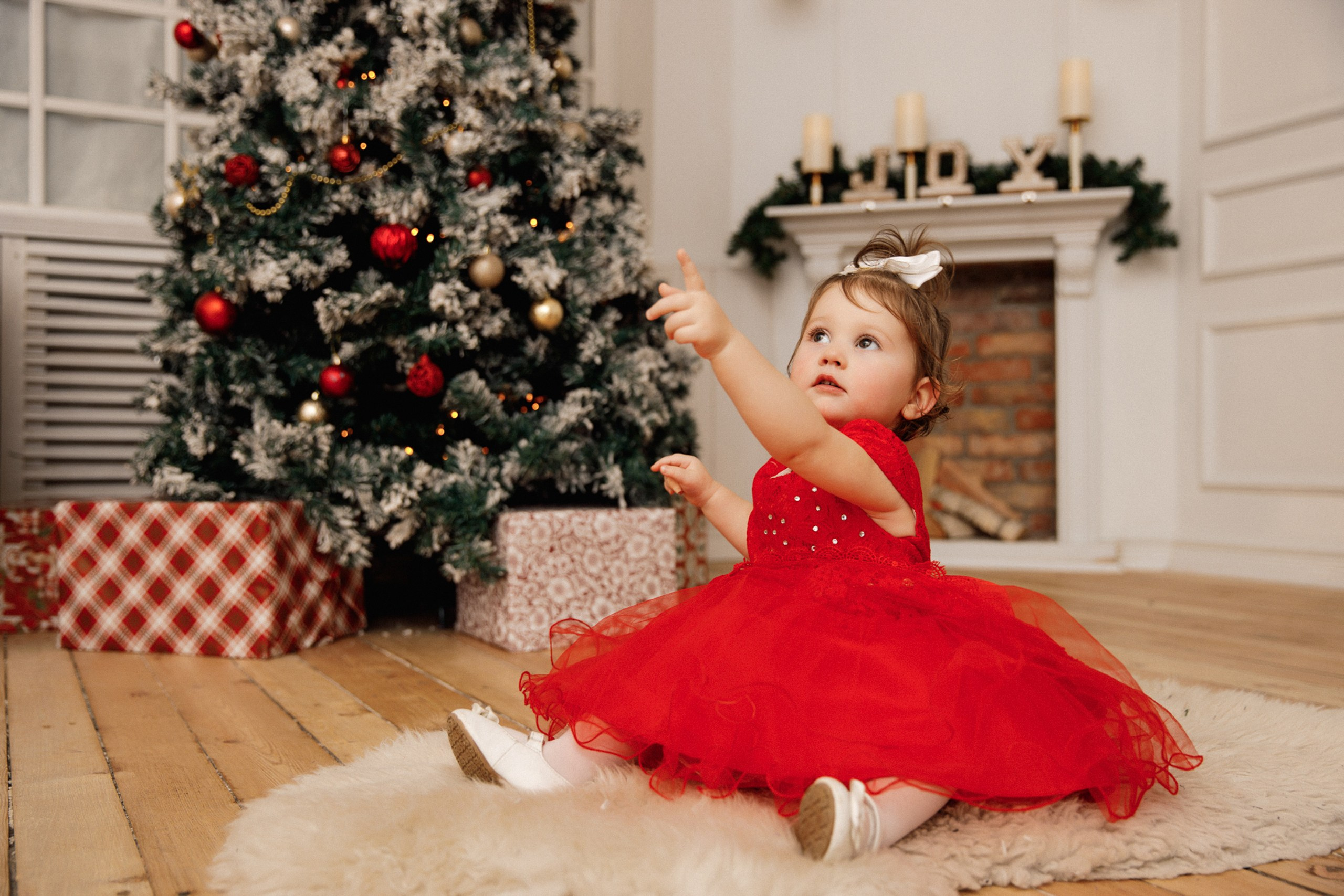 Christmas and New Year photo sessions in Riga, Latvia in studio. Evgeny Timofeyev | Wedding & Content photographer and videographer