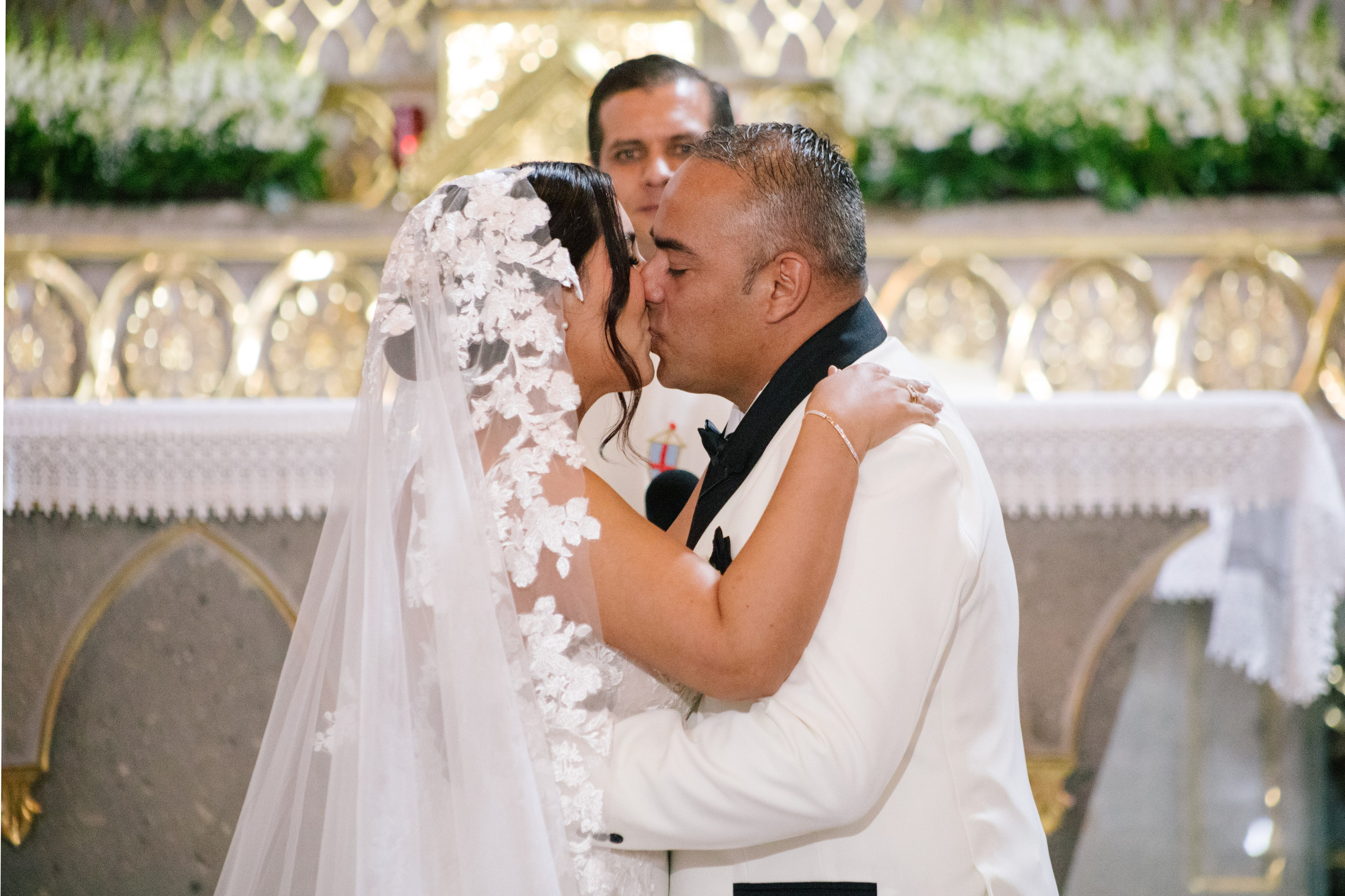 Alejandra y Salvador. Principal