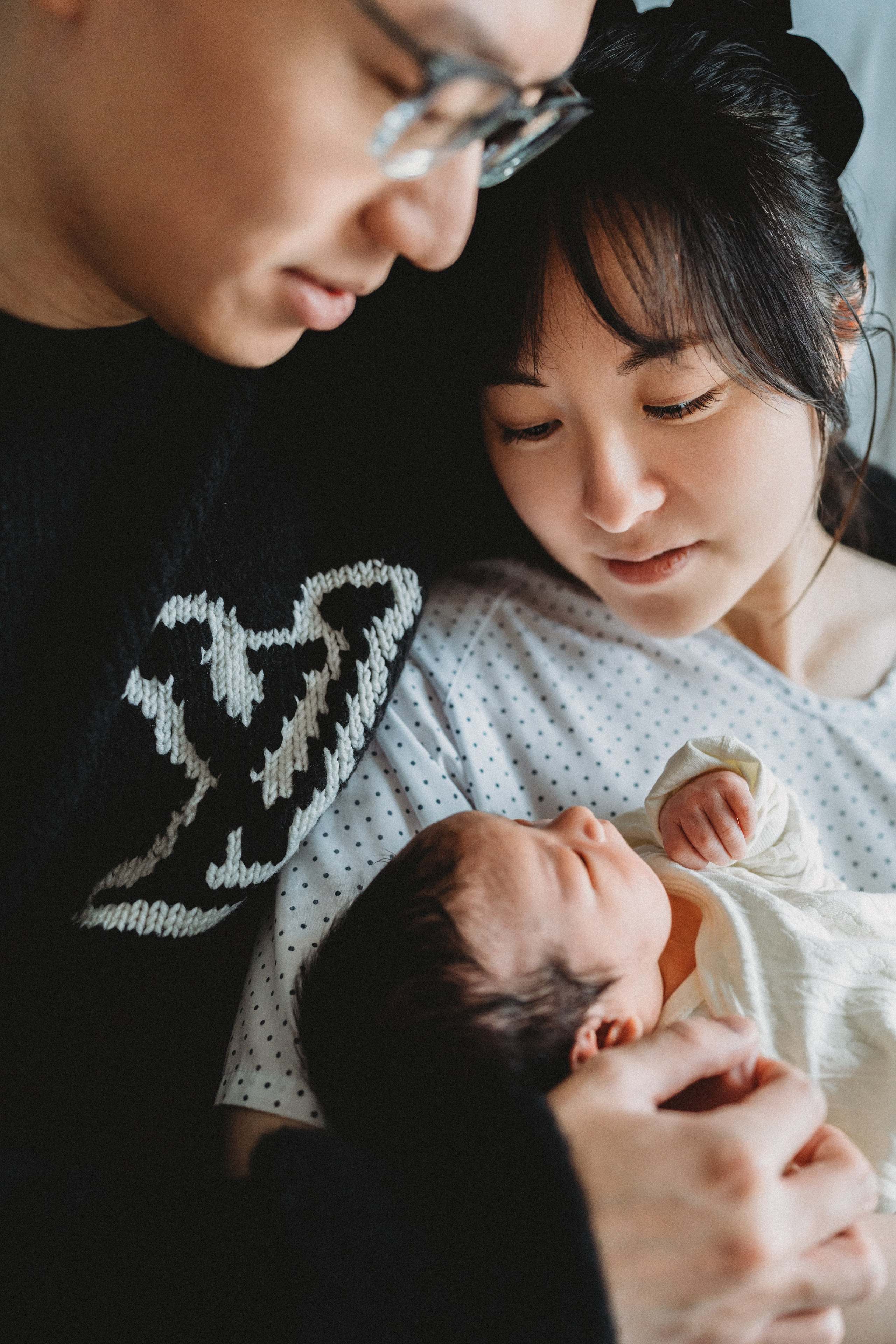 Fresh 48 & 新生儿. Family Photographer Angie in Shanghai