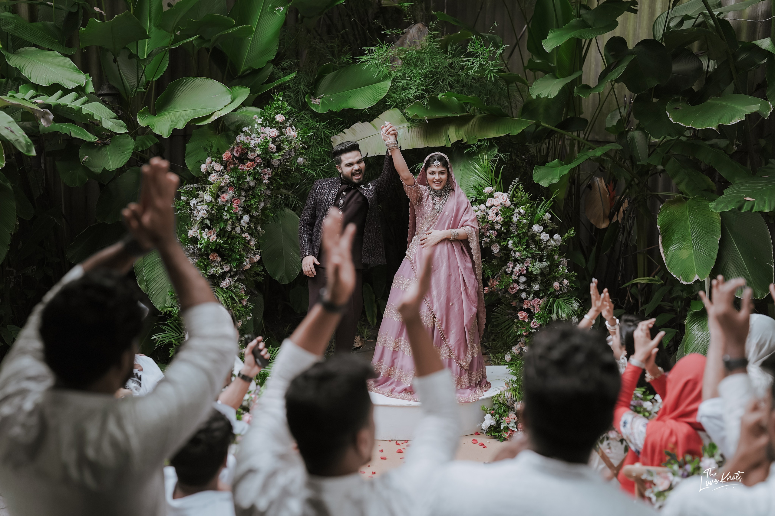 SHIBIL / RISLA. Theloveknots