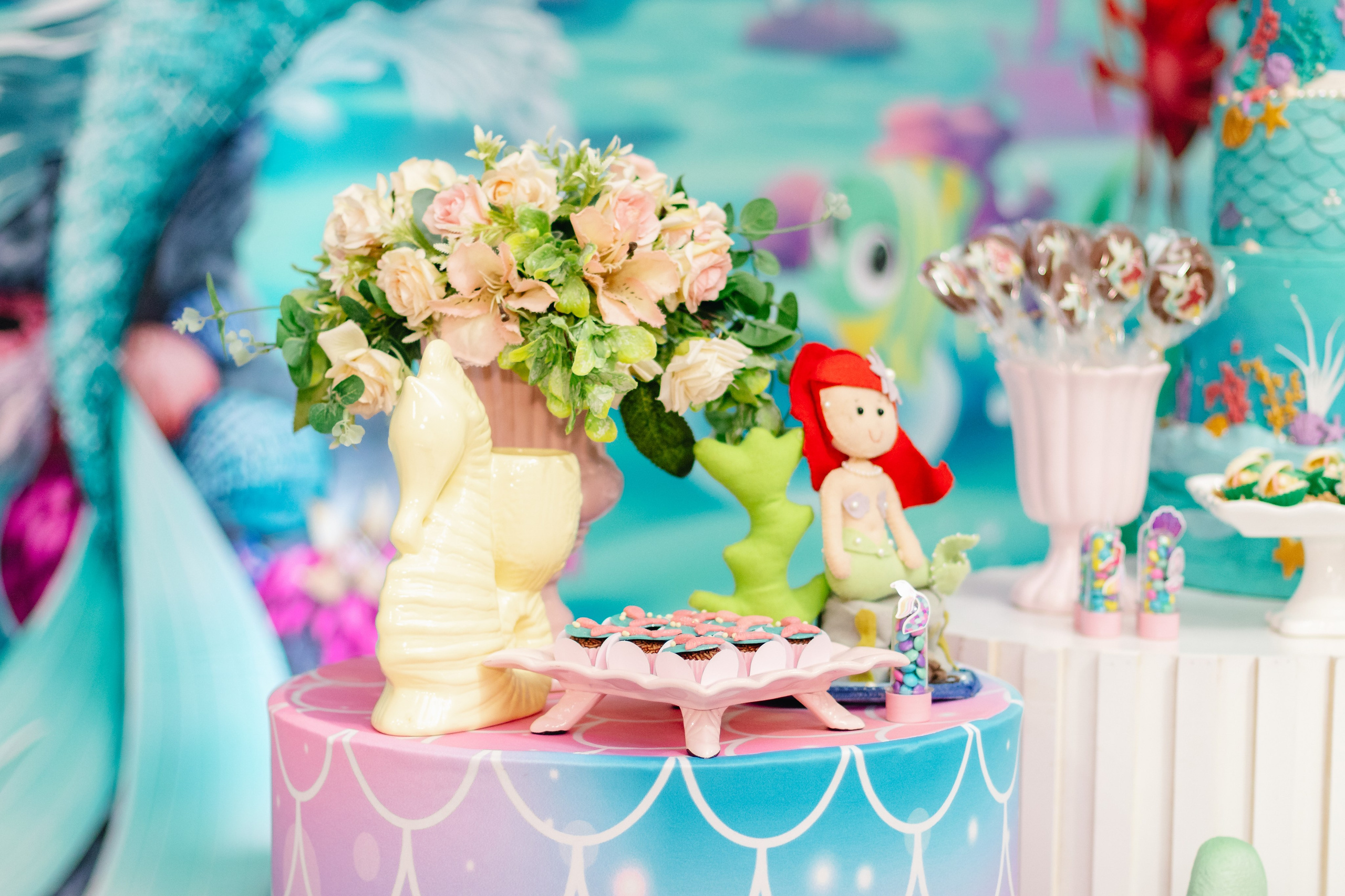 Alice — Aniversário 4 anos. Principal