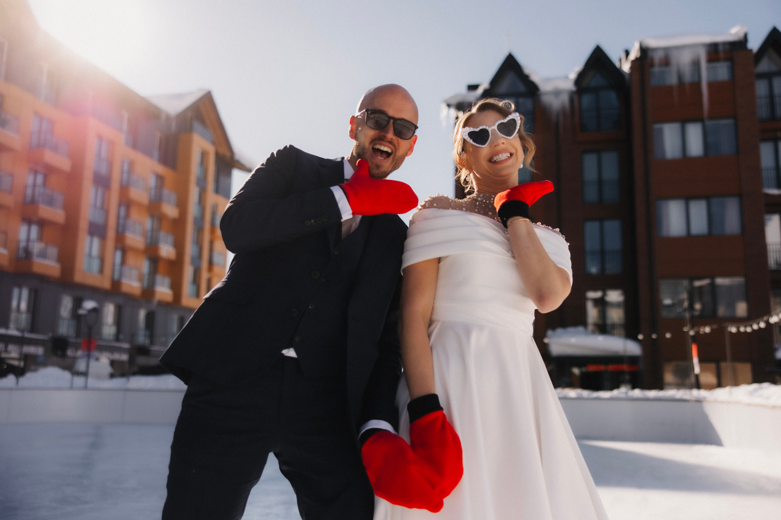 Love in winter mountains. Wedding photographer in Tbilisi Ioseb Mamniashvili