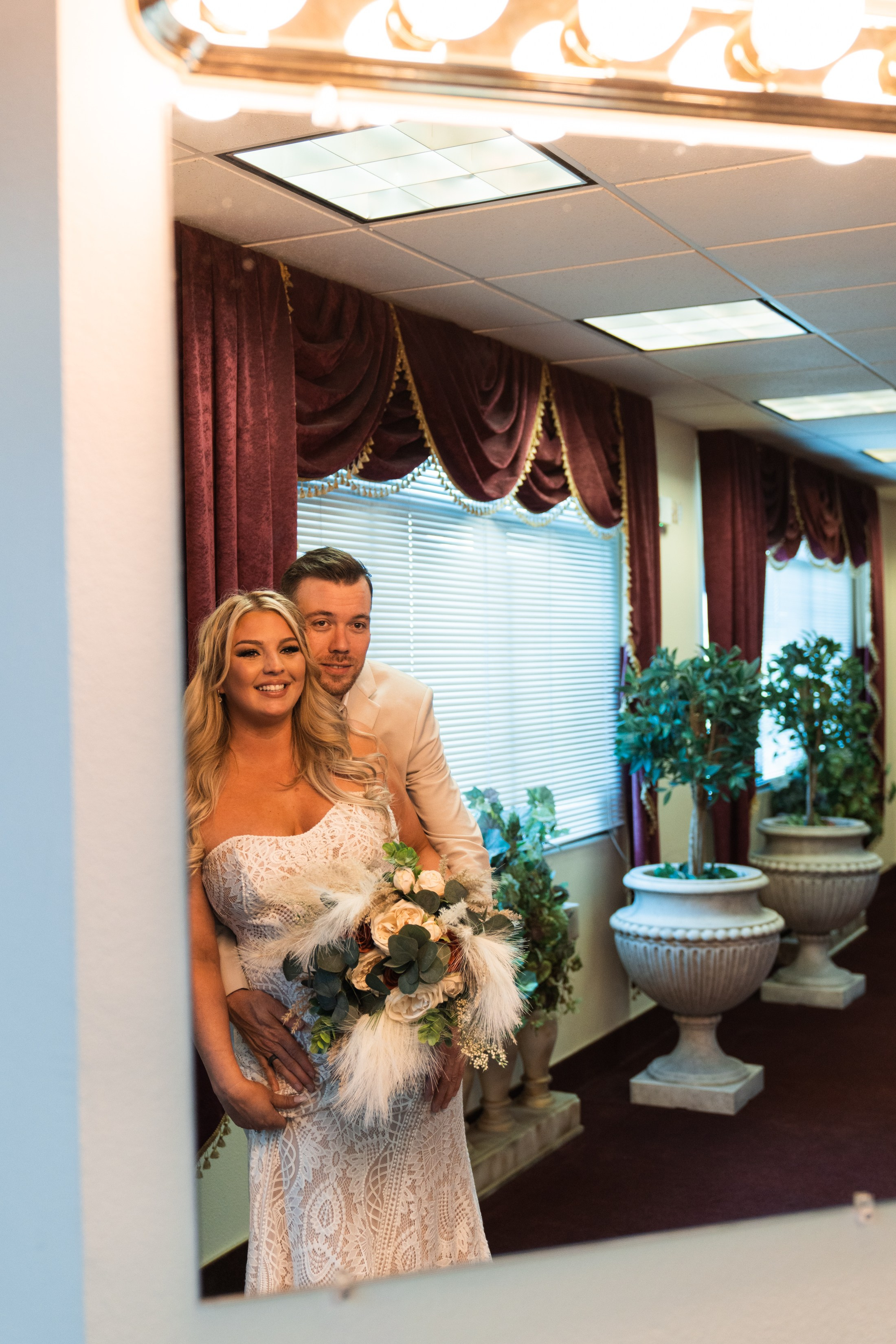 Kristin&Jerry. Wedding & elopement photographer Viktoriya Kravtsov. Las Vegas