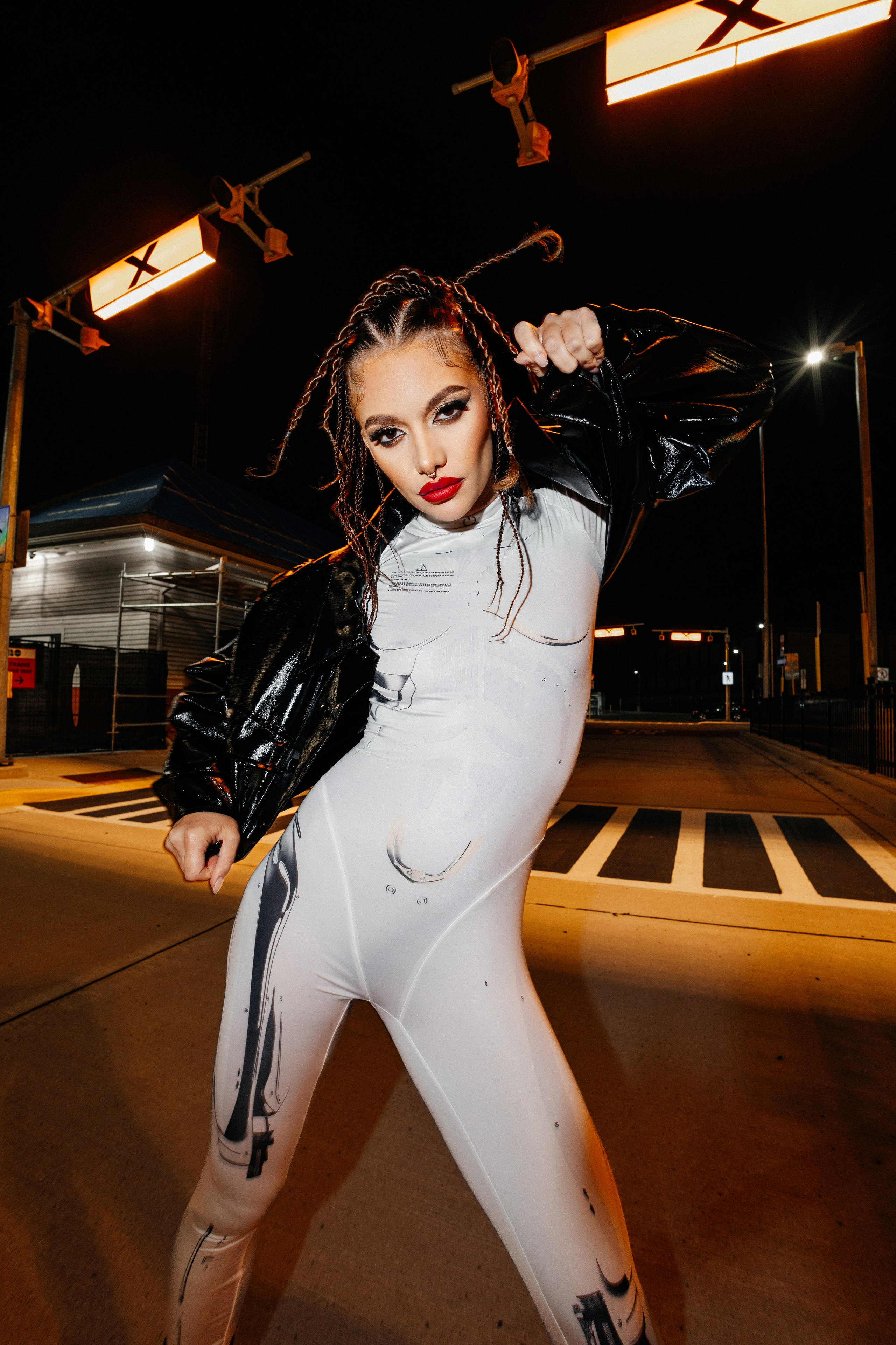 Midnight GO Glow. Alex UA — Toronto photographer