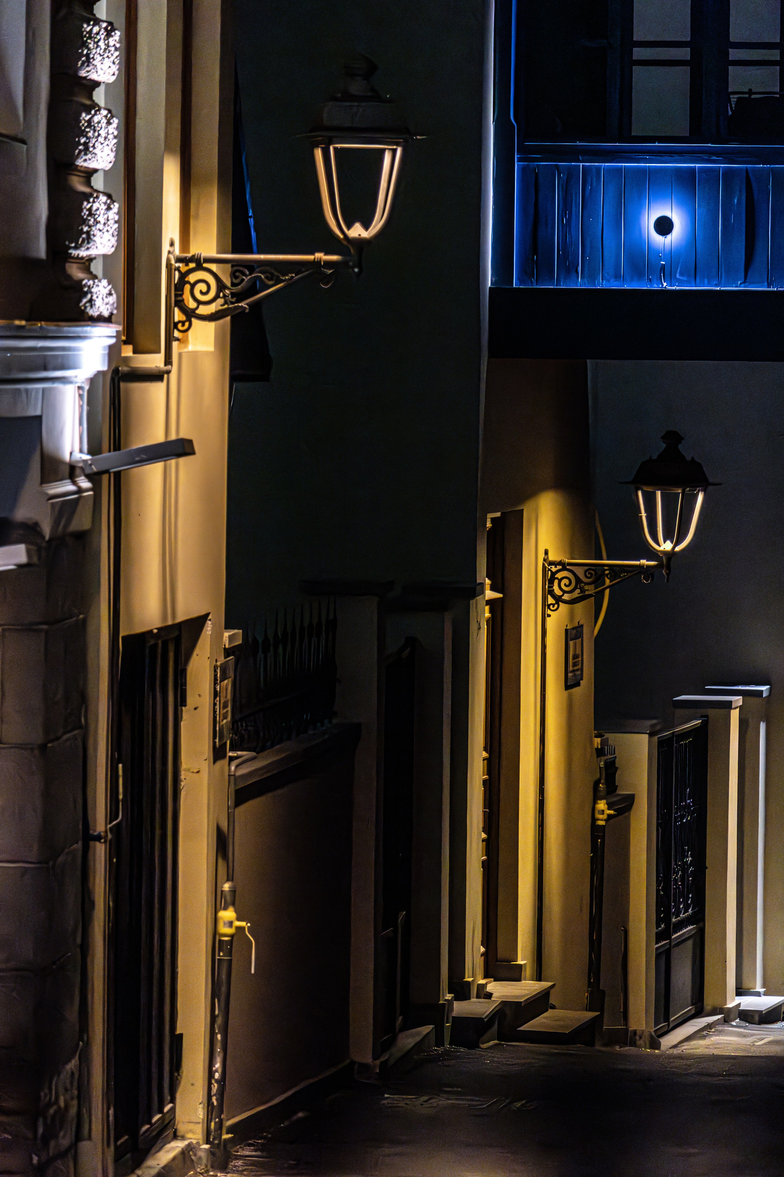 ქალაქი და ადამიანი. FramefreeMan