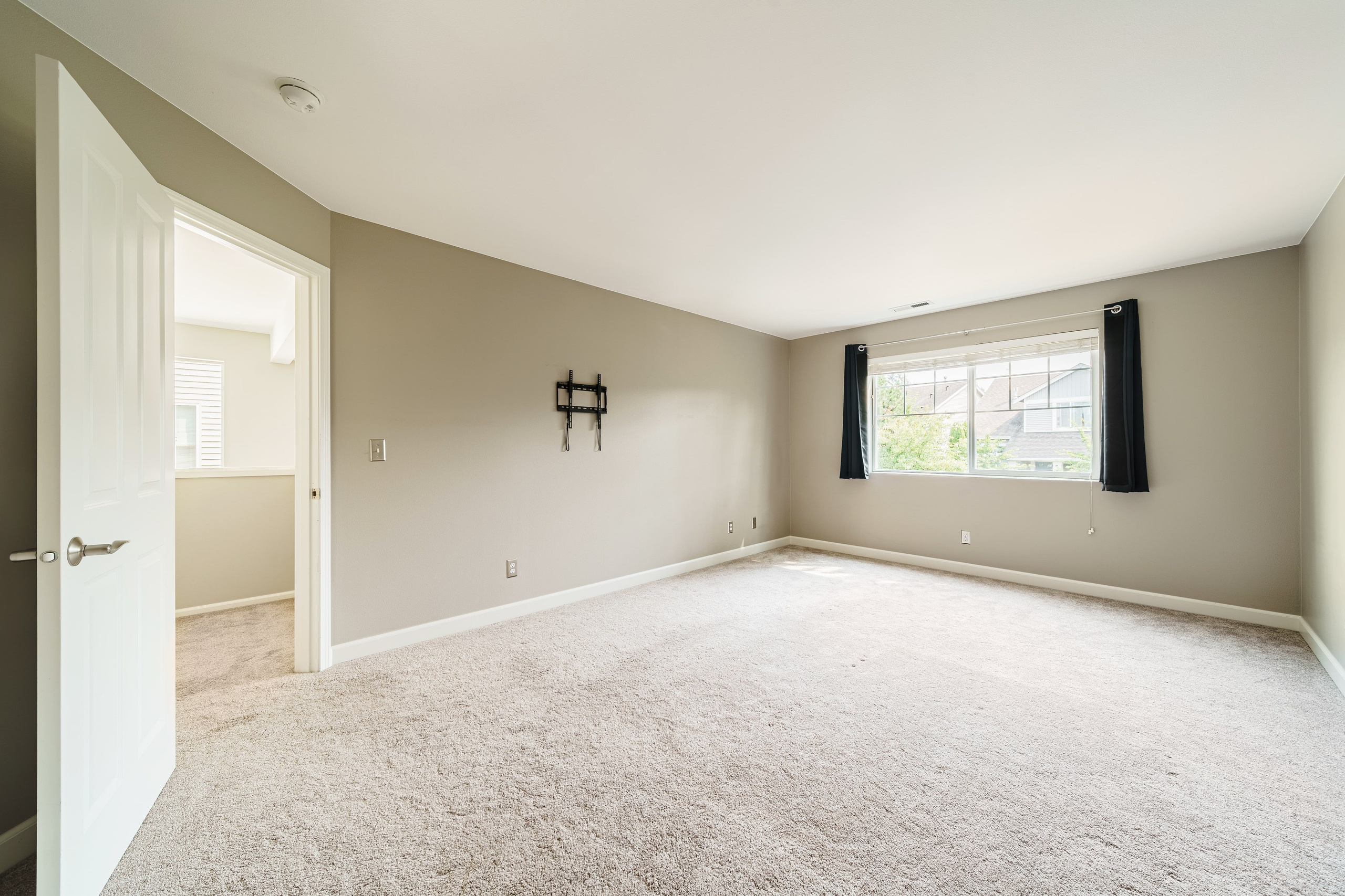 Real Estate photography. Washington state. EVAN ARISTOV WEDDING PHOTOGRAPHY — Seattle Wedding Photographer