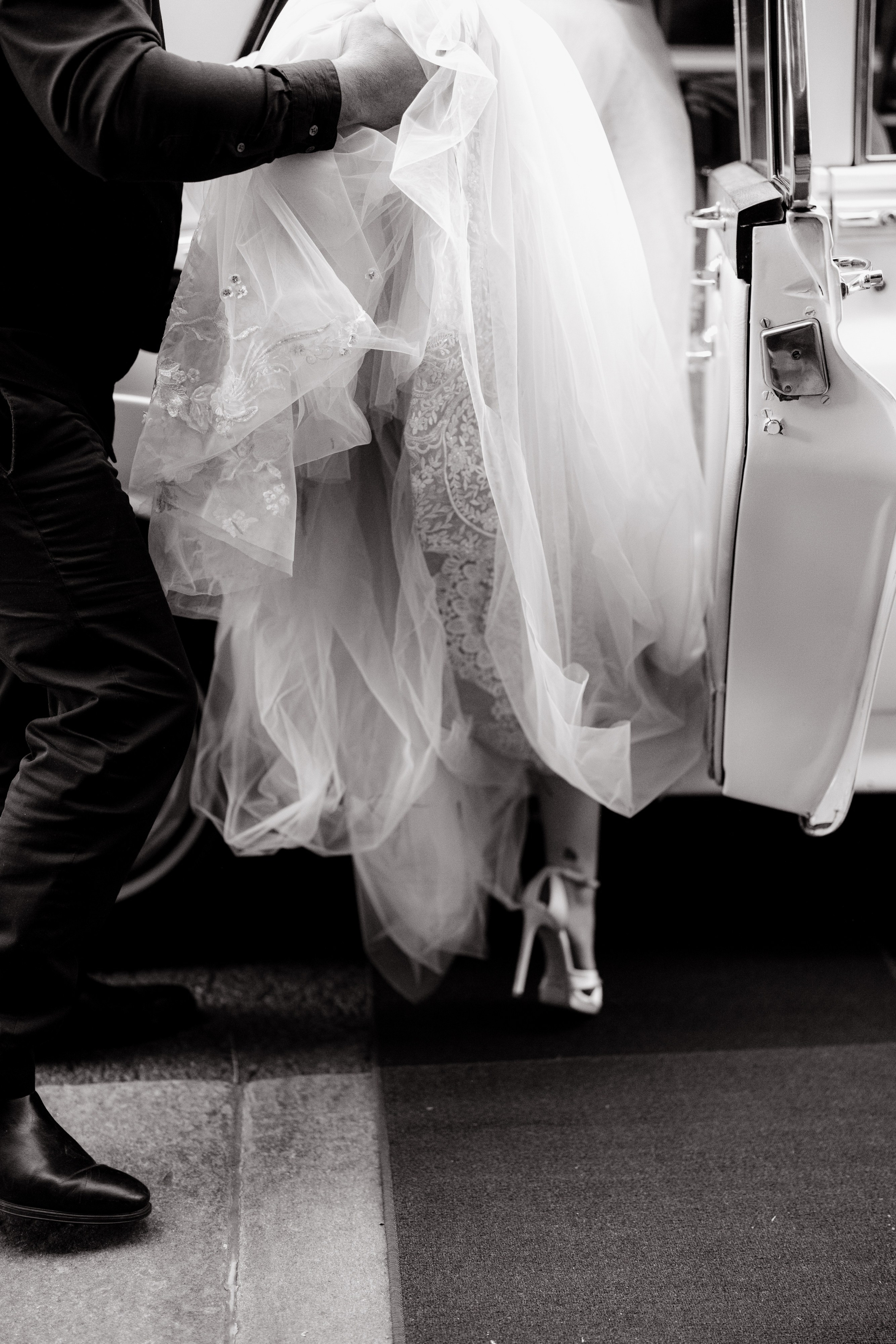 Monique and Robert’s Elegant Wedding at the Beekman Hotel. Wedding photographer and videographer New York | New Jersey