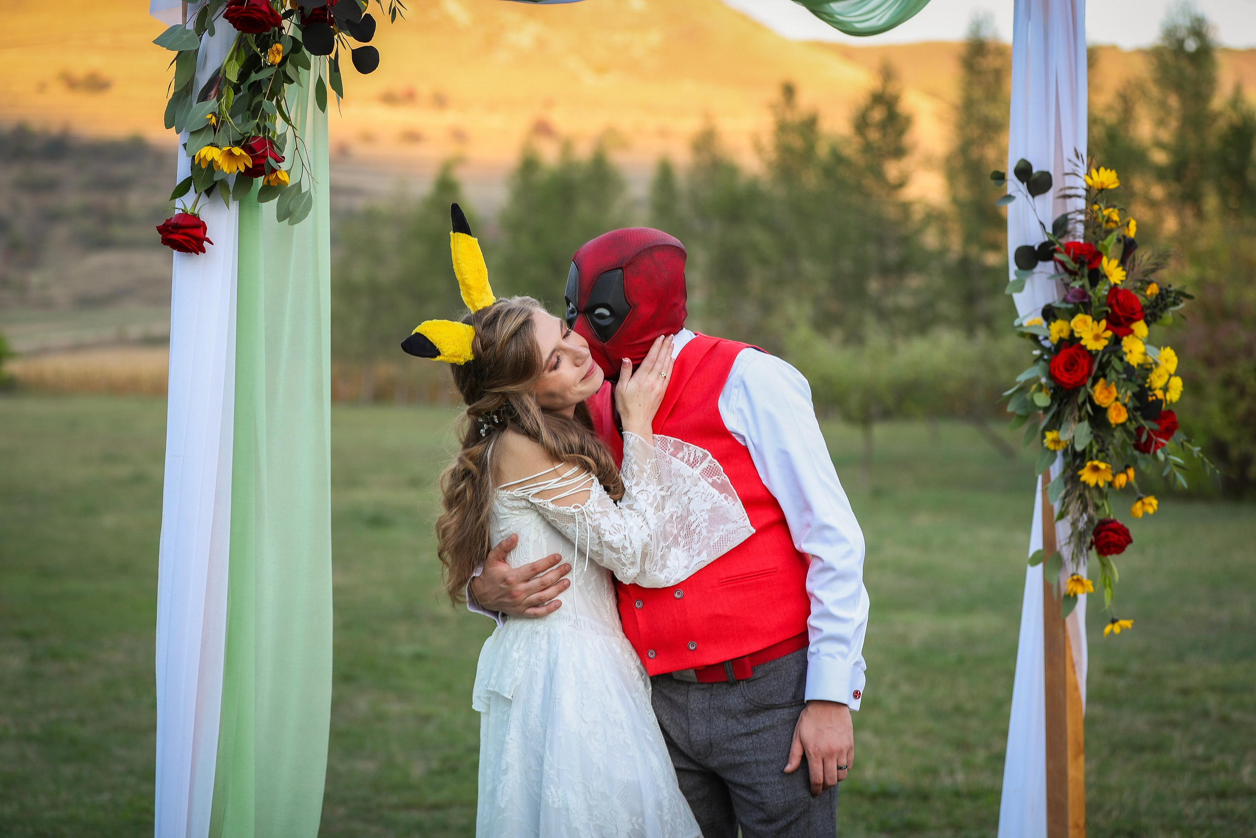 Orsi & Remus, eleganță în inima Transilvaniei. Rares Bucur is a professional wedding photographer based in Cluj-Napoca, Romania, specializing in wedding photography