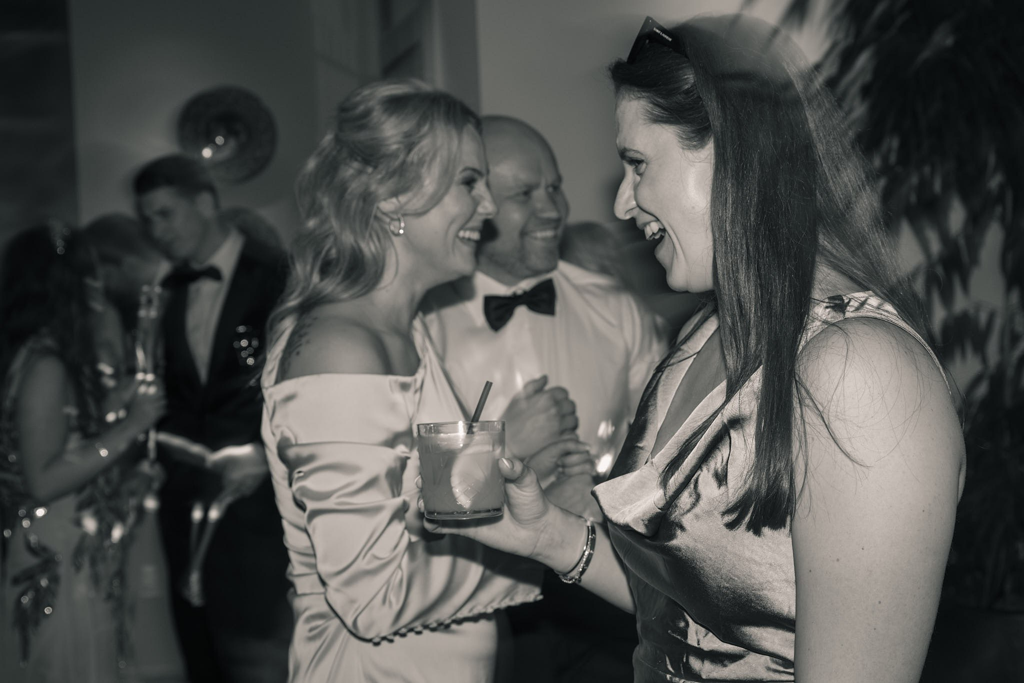 Roxie & Richard Wedding. Fotografo matrimonio Lago di Como Ferrari Media Production