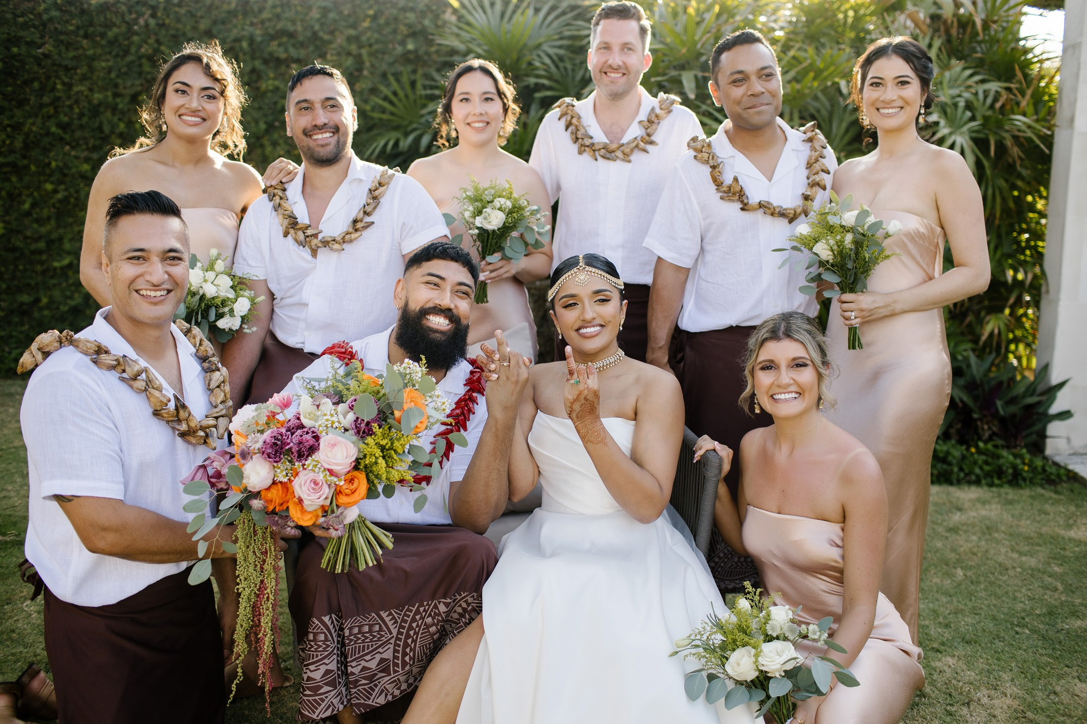 Big funny wedding with guests in paradise Bali island. Get.it.feel — Aesthetic Photography and Videography