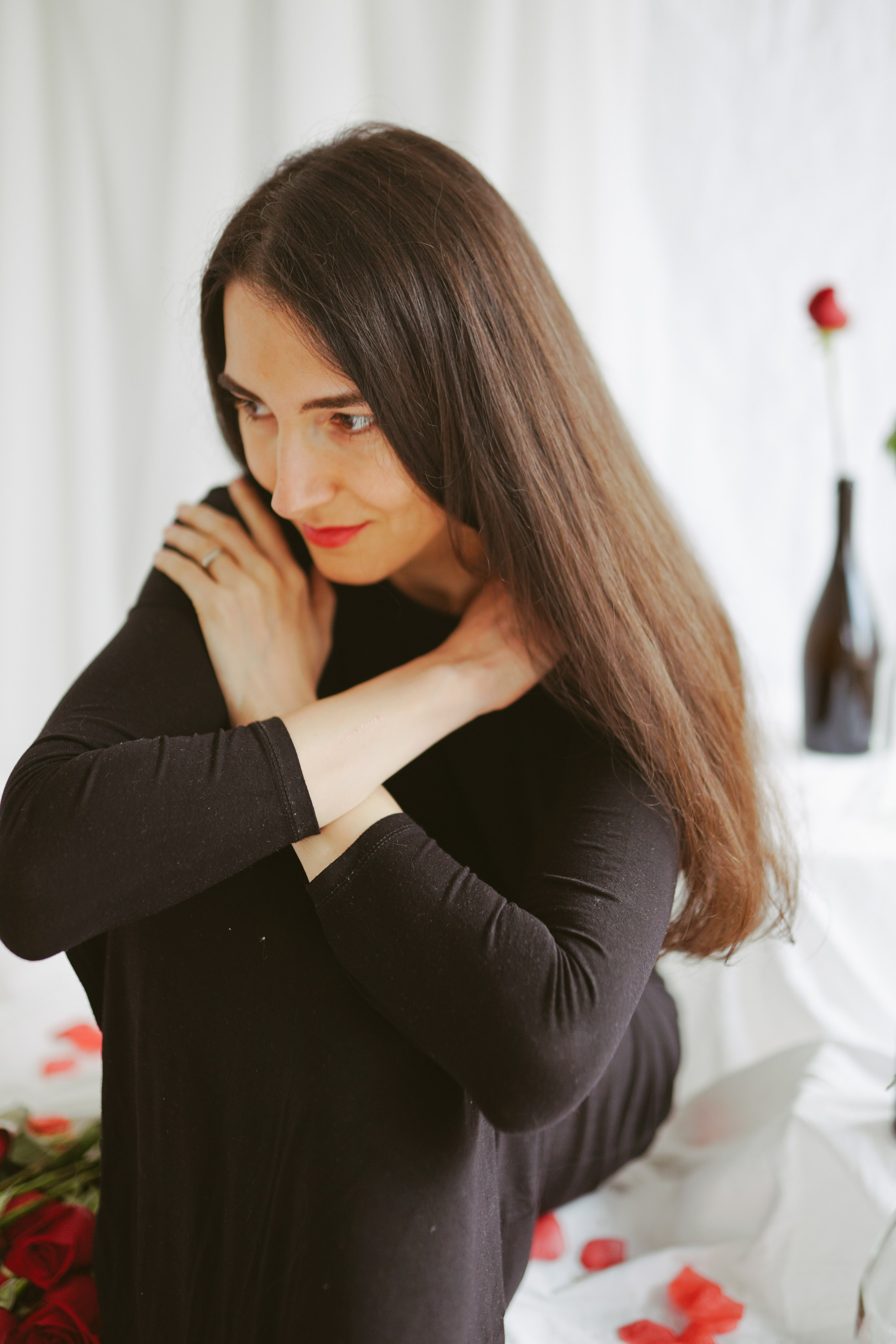 Fotografie de Portret Brașov | Artist Mădălina Beda. Madalina Beda- Artist vizual, fotograf, doula la nastere, consultant babywearing Brasov si in toata tara