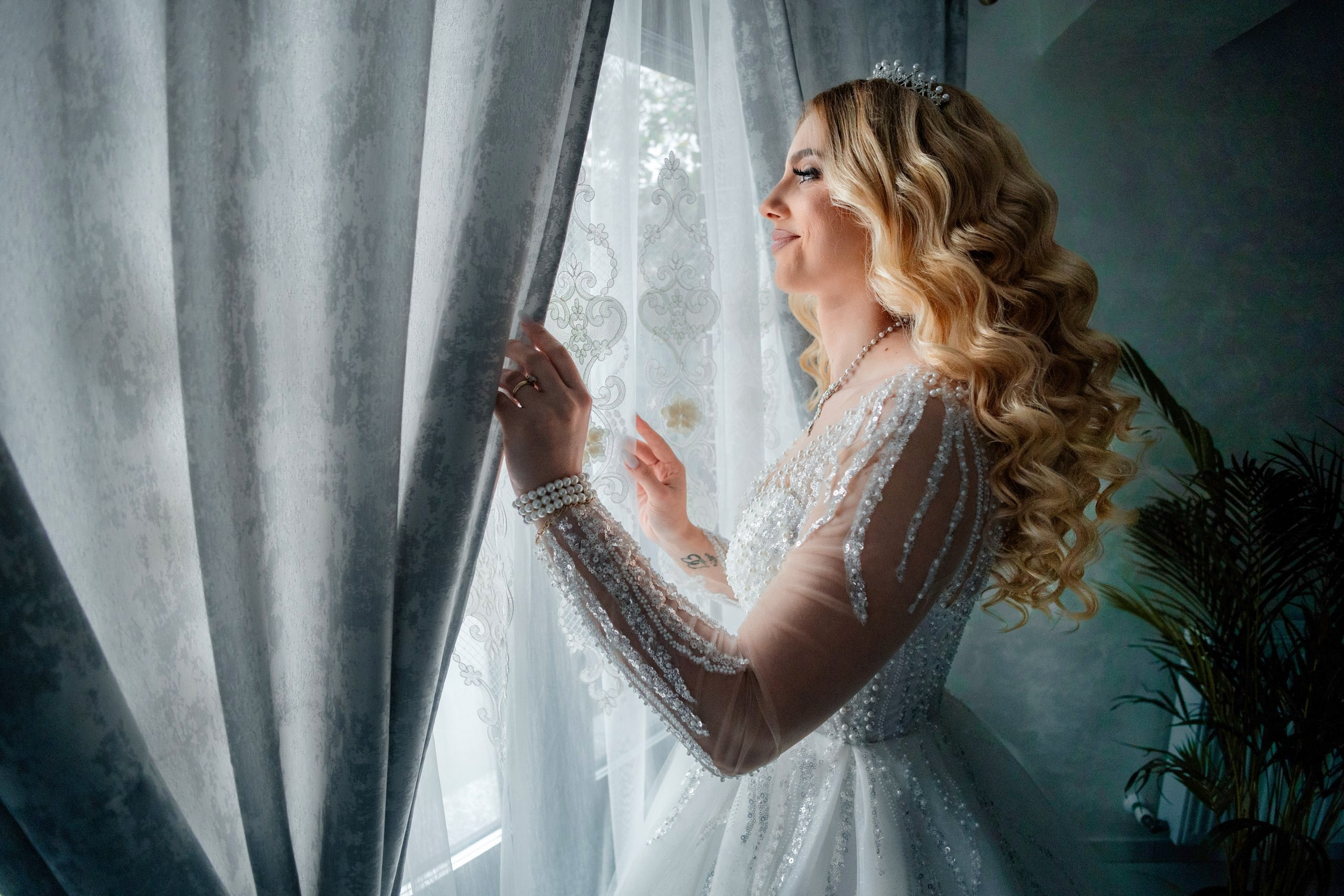 Mireasa în ziua nunții – emoție, eleganță și momente autentice | Fotograf nuntă