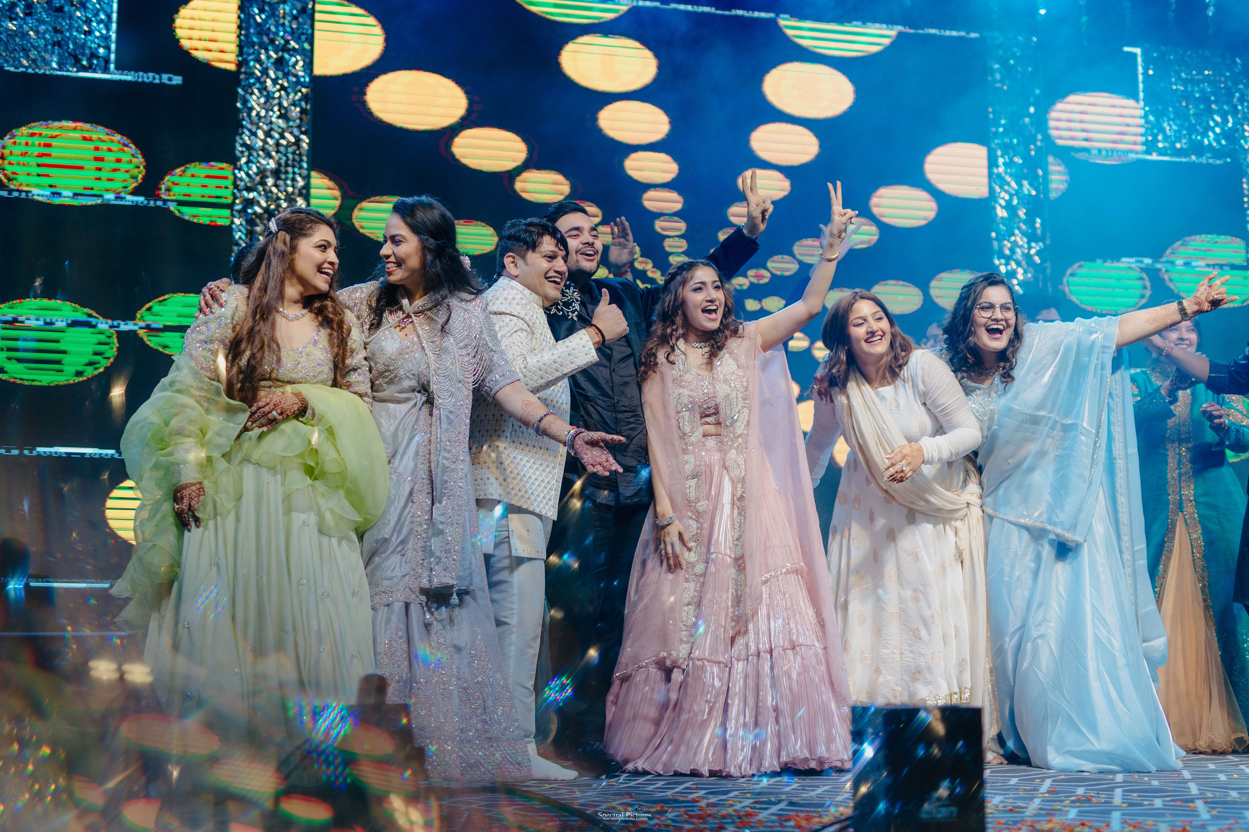 #ADIकीAESHहै