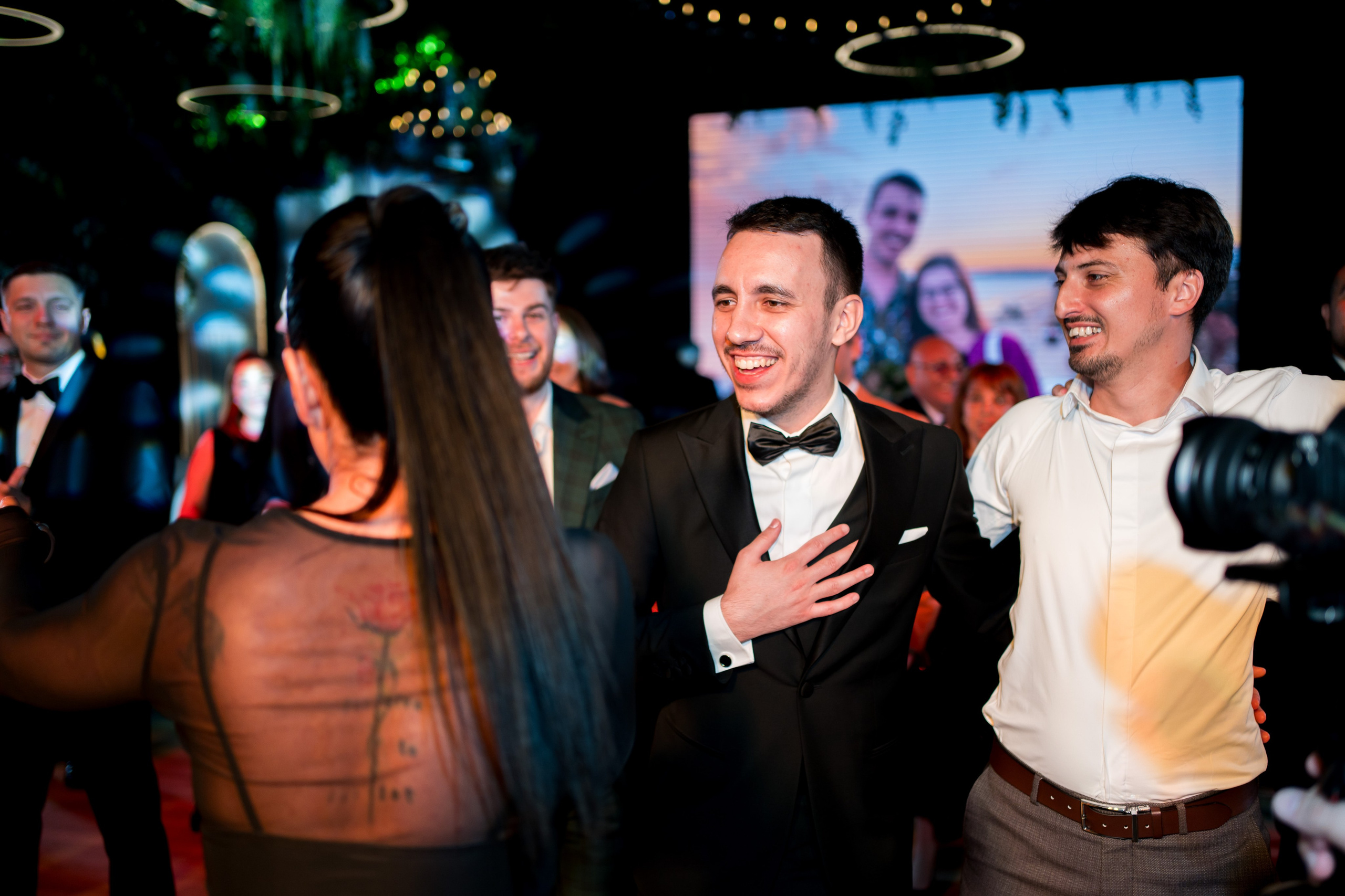 PARTY. Gabriel Florea — Fotograf nuntă București