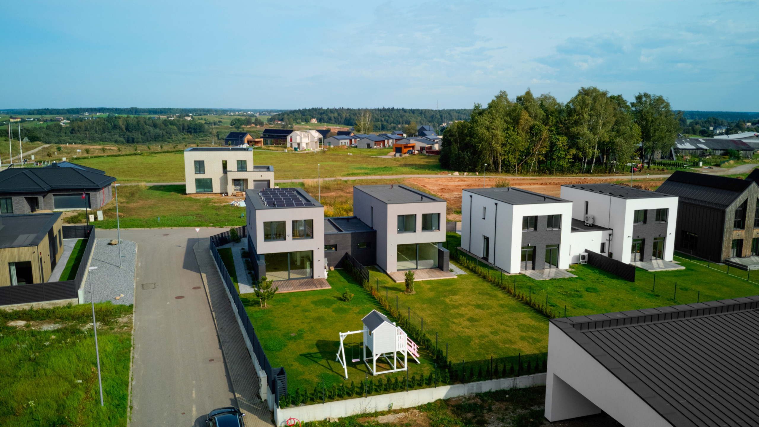 Panoramos g. 9, Bendoriai. Elina Sapiega fotografė Vilniuje