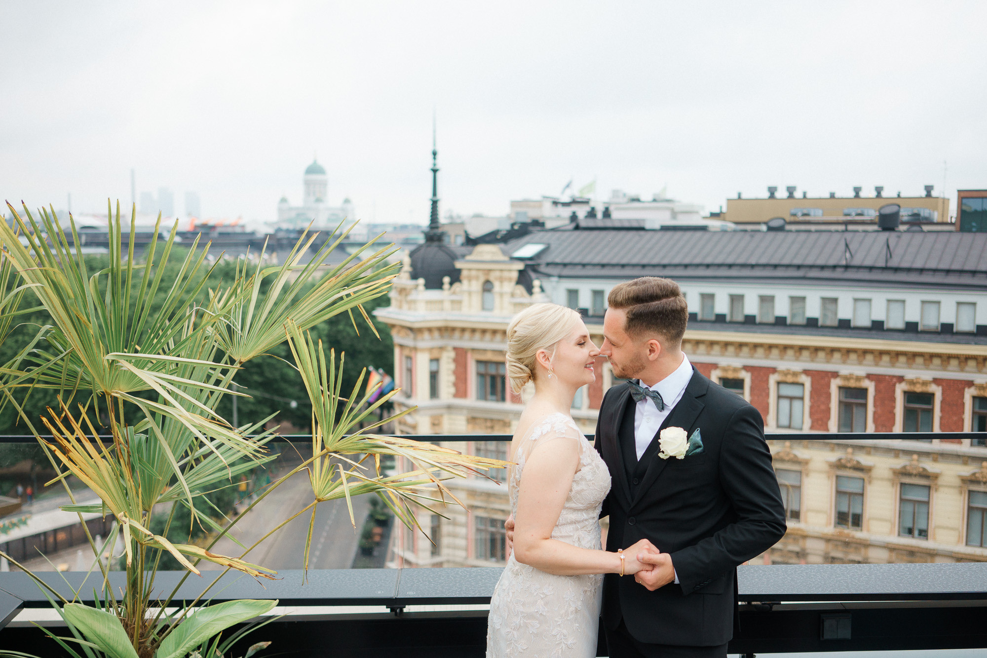 Hääkuvaus Klaus K, Rake-sali ja Helsingin vanha kirkko