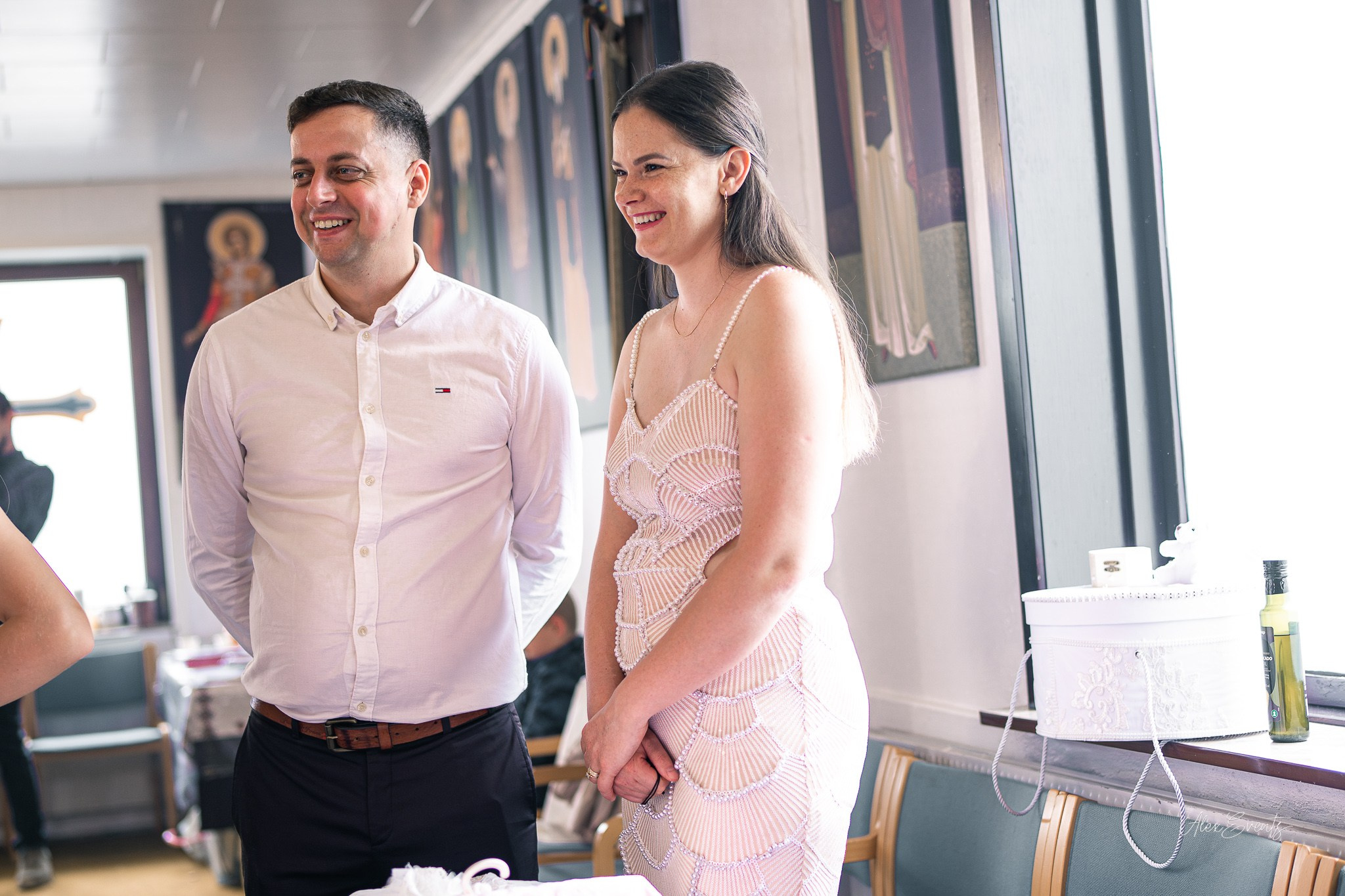 Botez autentic romanesc fotografiat la biserica din Agerbæk Danemarca. AlexEvents Fotograf / Videograf de evenimente Danemarca DK Horsens, Arhus, Odense, Vejle.Nunta, botez, foto-studio