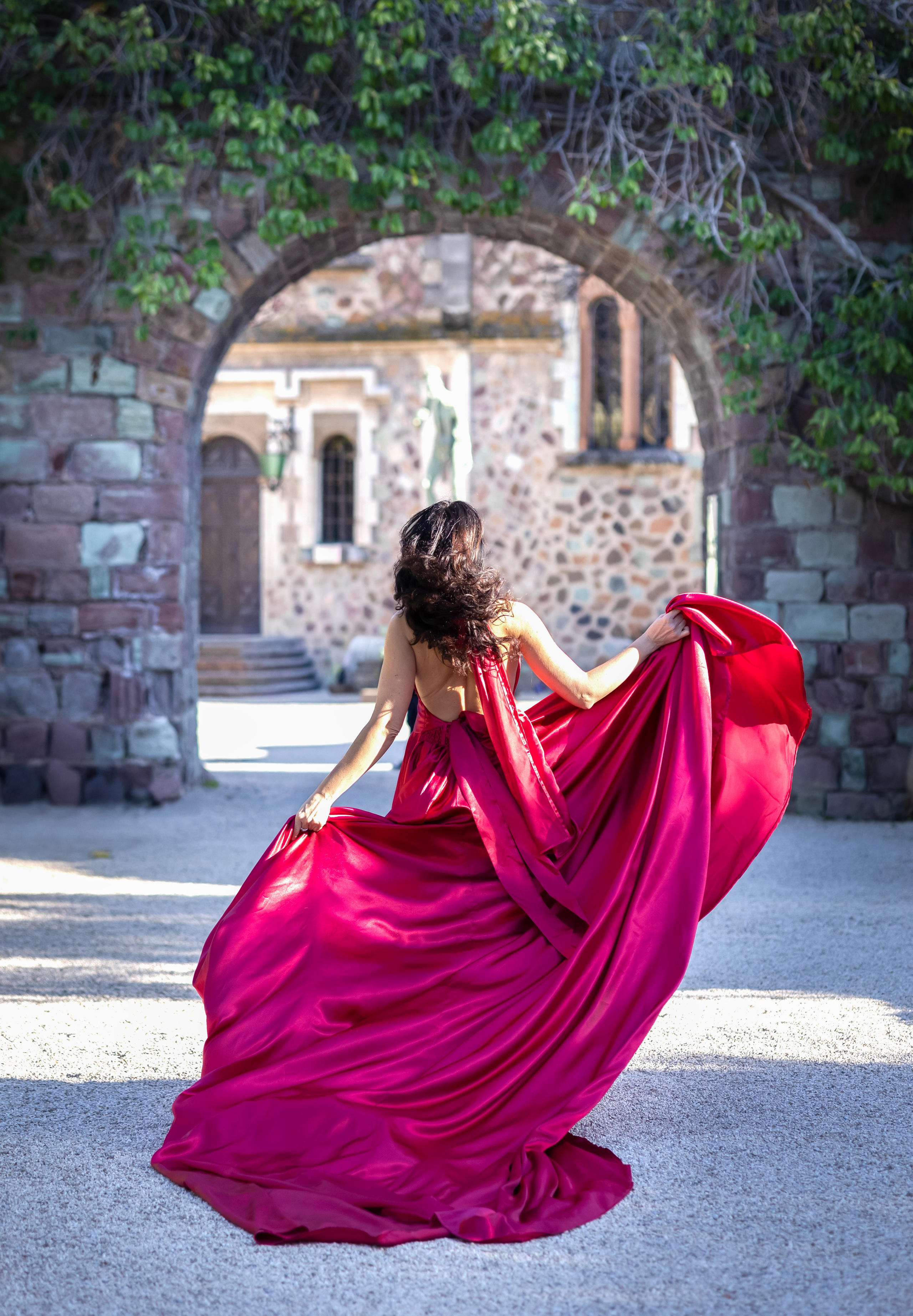 Long dresses shooting. Photographer in Munich