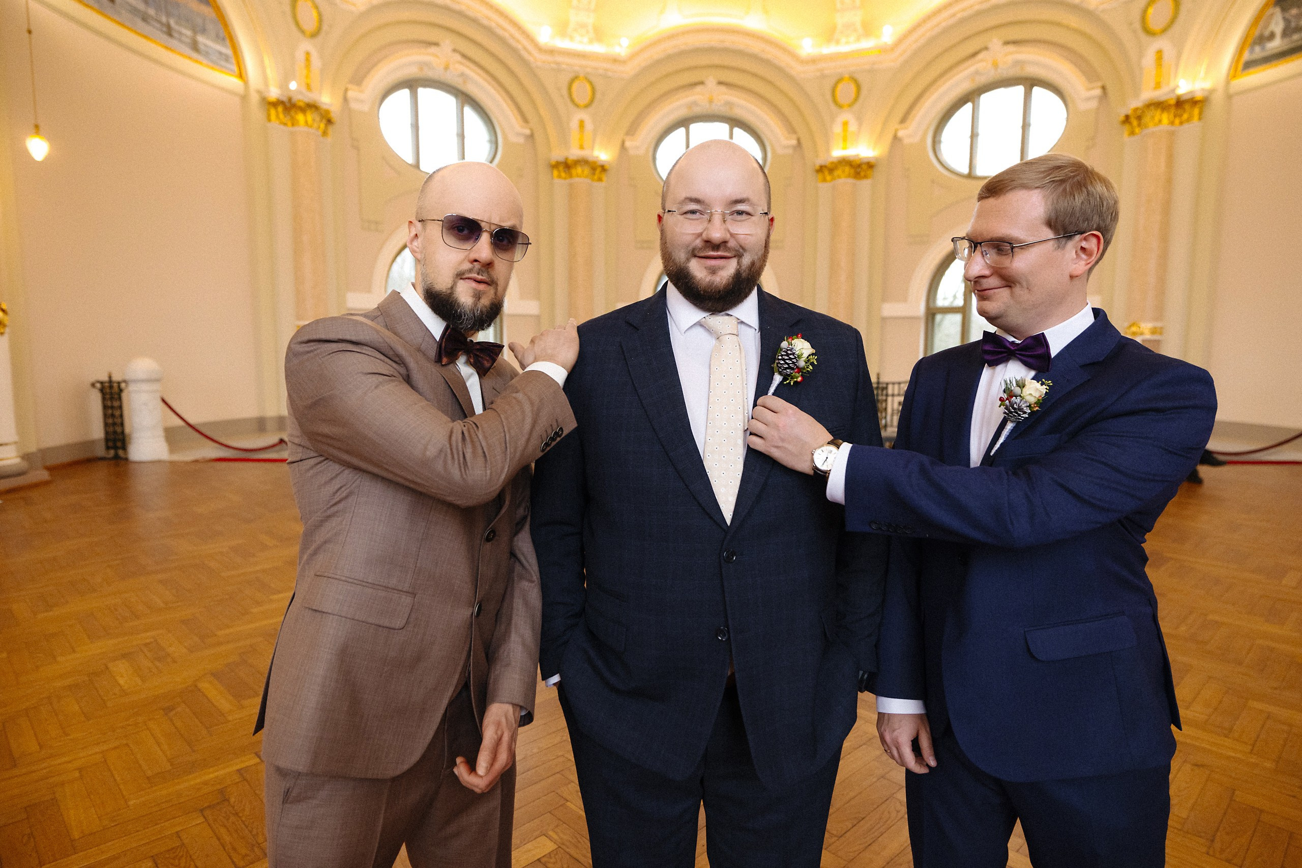 Зимняя свадебная фотосессия в музее искусств. Евгений Тимофеев | Свадебный и контент-фотограф и видеограф в Риге