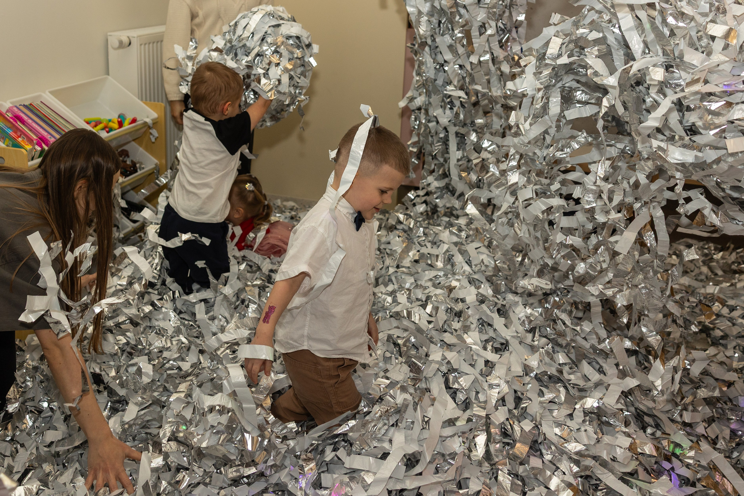 День рождения Артёма 24 января 2026 года. Семейный и детский фотограф в Варшаве Мила Бобровская