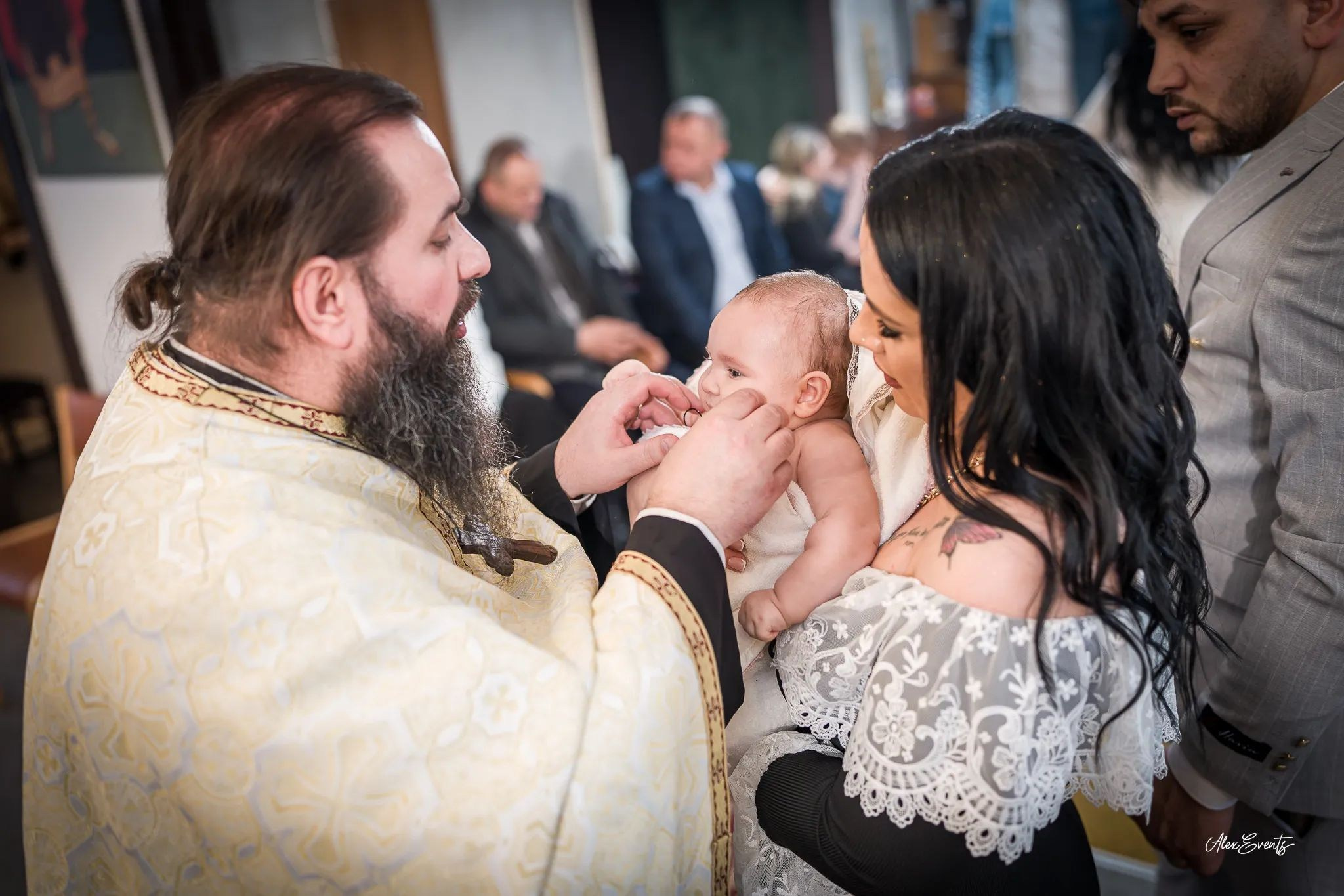 Fotograf Botez Roman Danemarca la biserica romaneasca din Agerbæk| Alex Events. AlexEvents | Fotograf si Videograf de Nunta si Botez in Danemarca si Germania