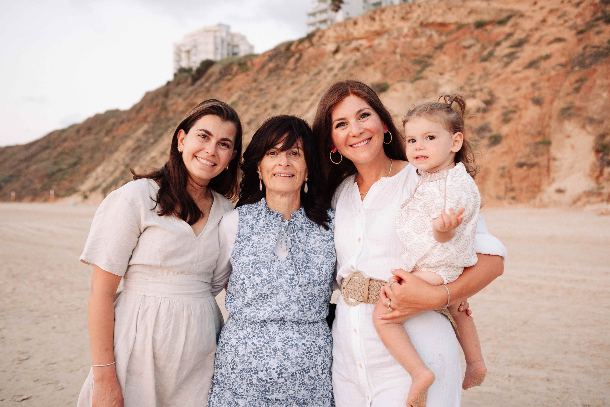 SEA PHOTOSESSION IN NETANYA. Https://shi-photo.com/