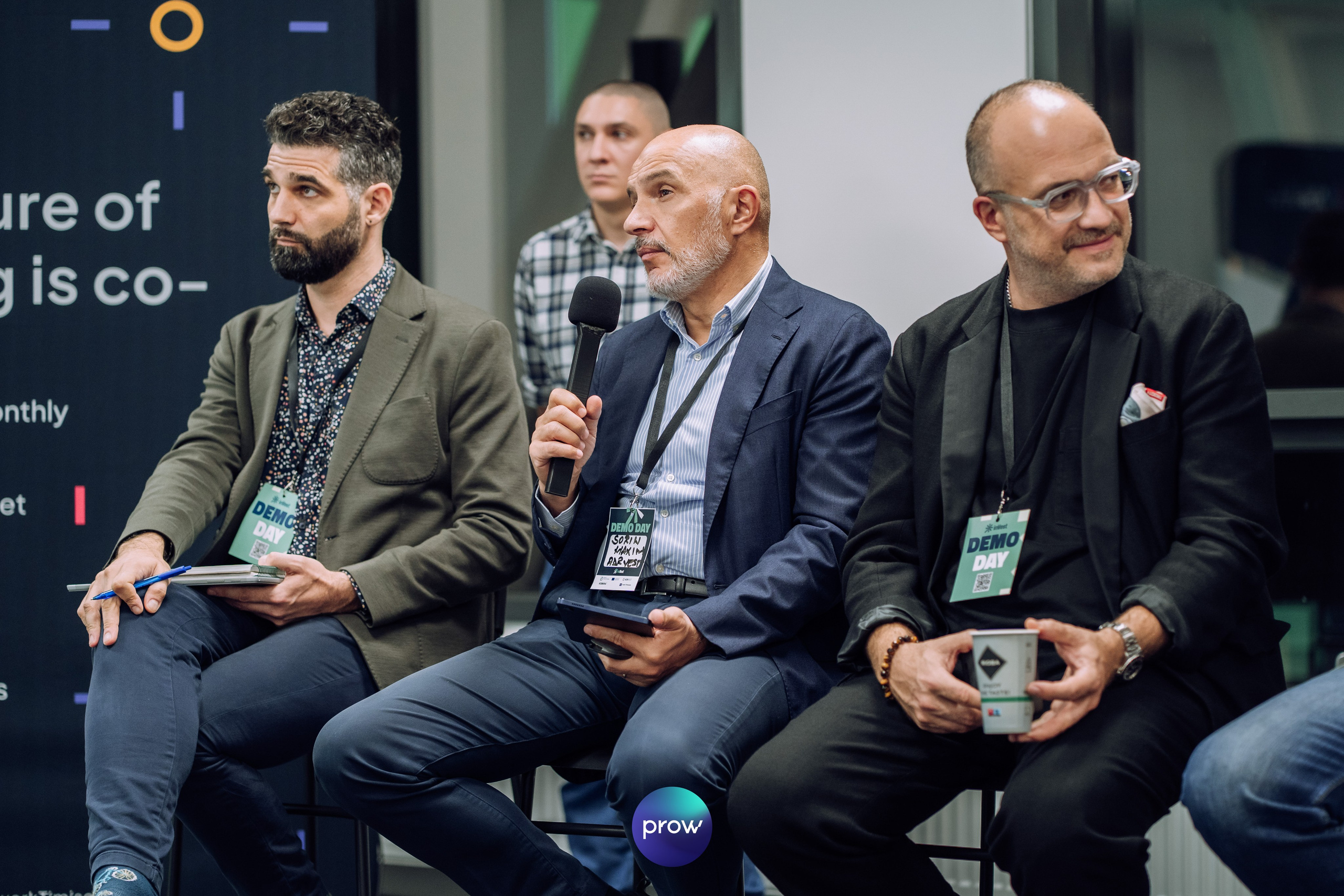 InVest DemoDay @ Cowork. Cozac Cristian Photographer