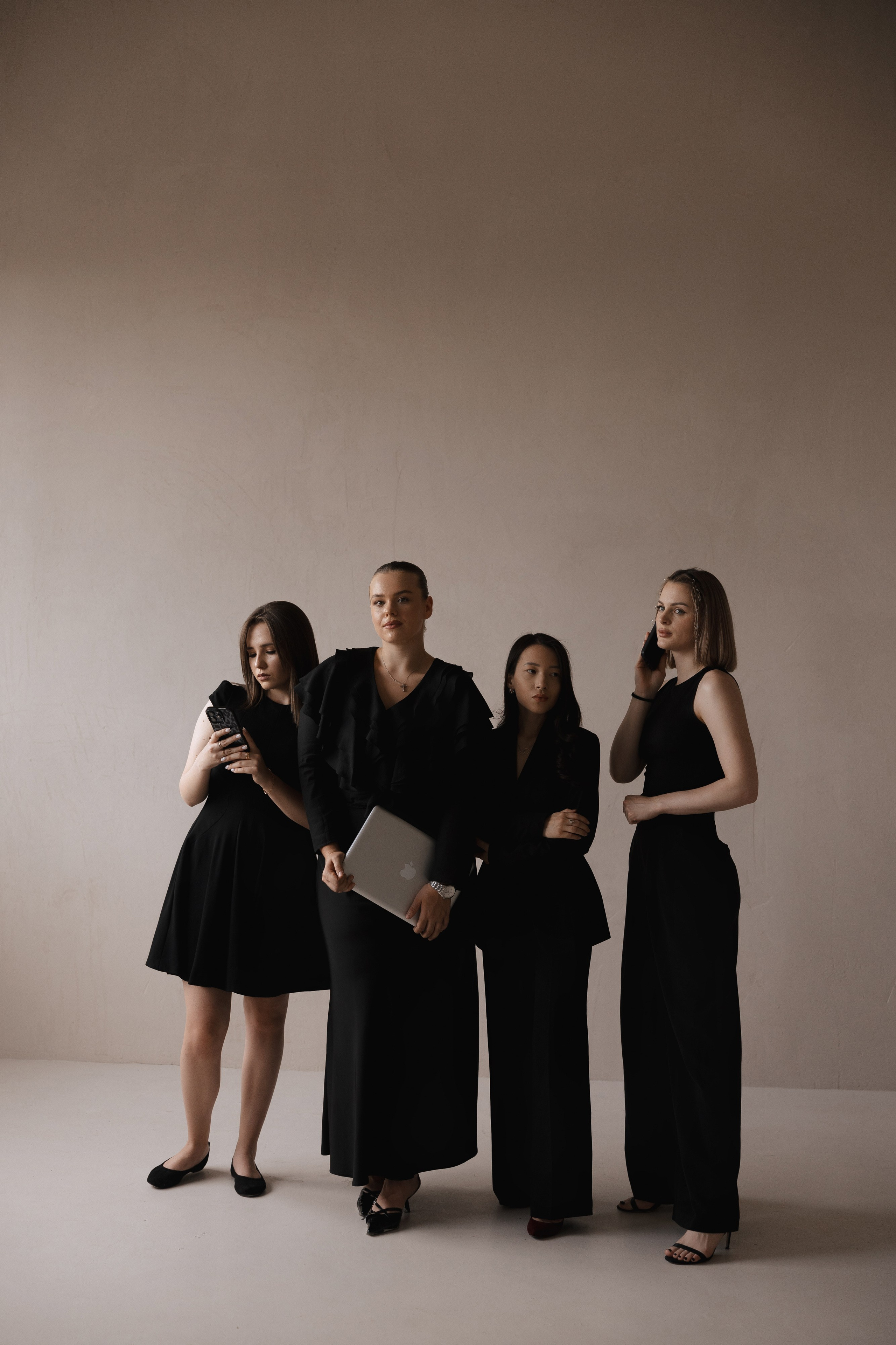 SMM AGENCY. Азимжан Нуритдинходжаев — свадебный фотограф