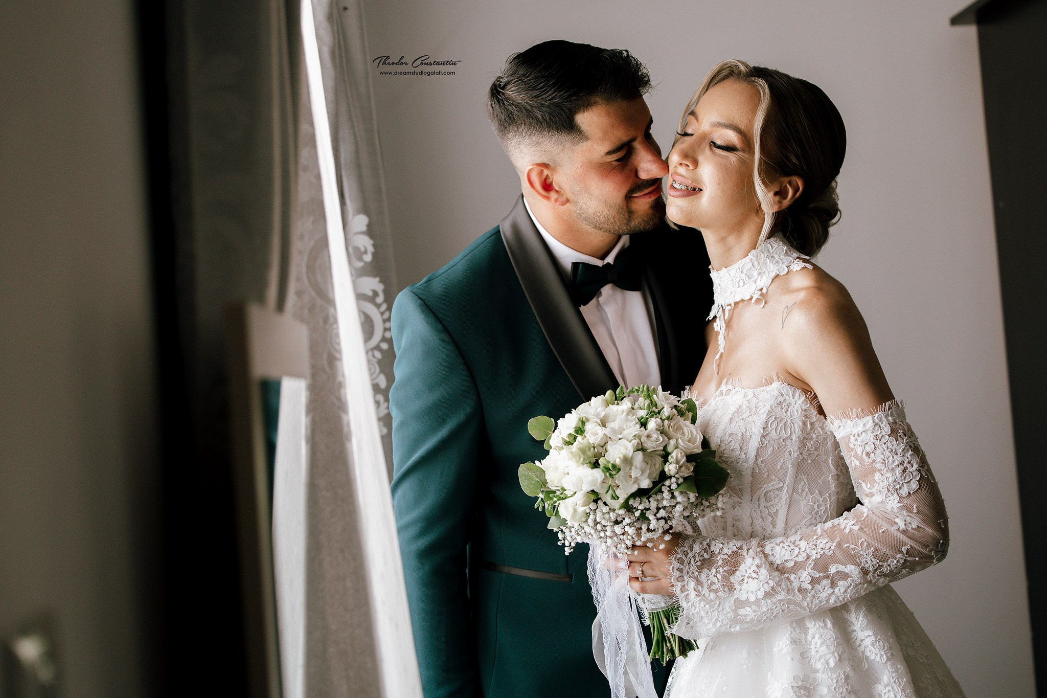 Cadre Interior Nunta. Dream Studio Galați – ședințe foto profesionale pentru familie, portrete și evenimente