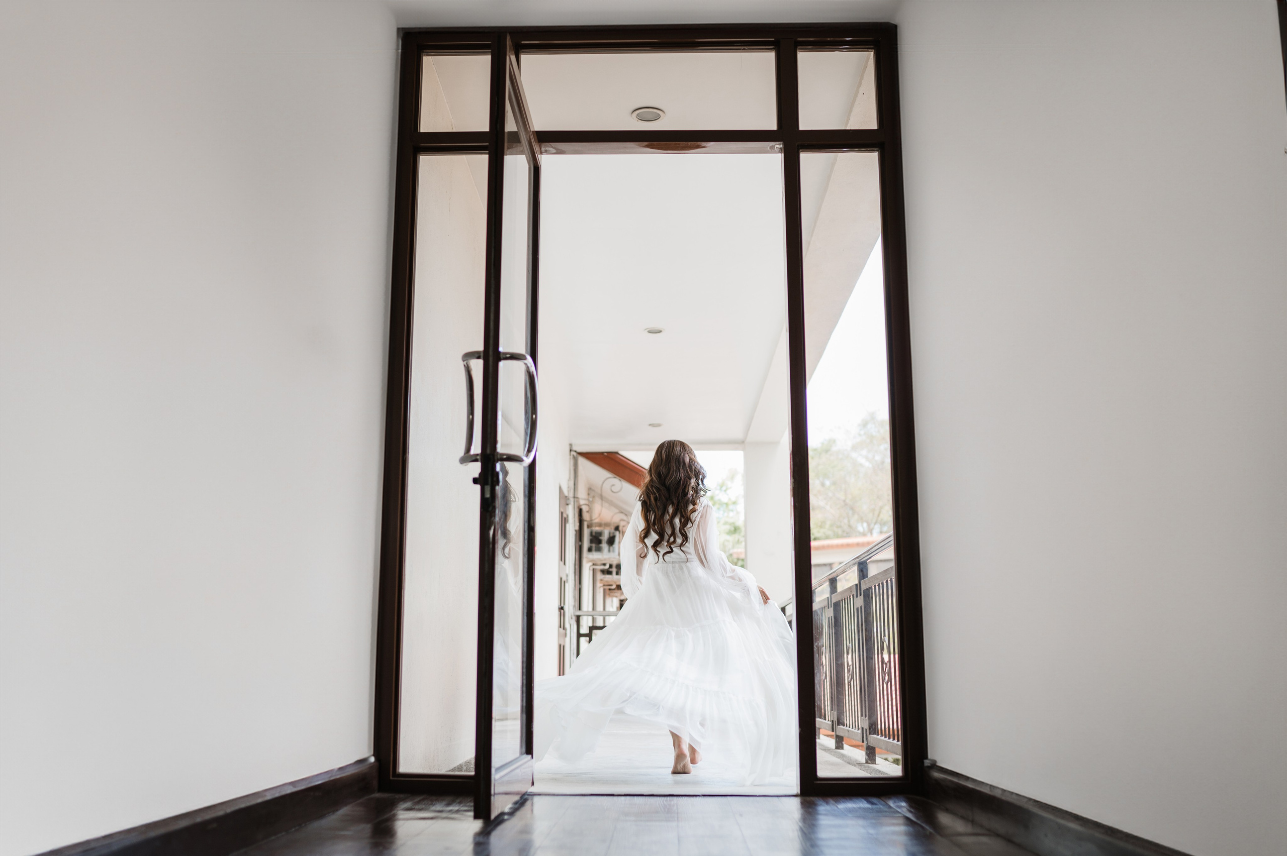 Weddings. Woody Weddings