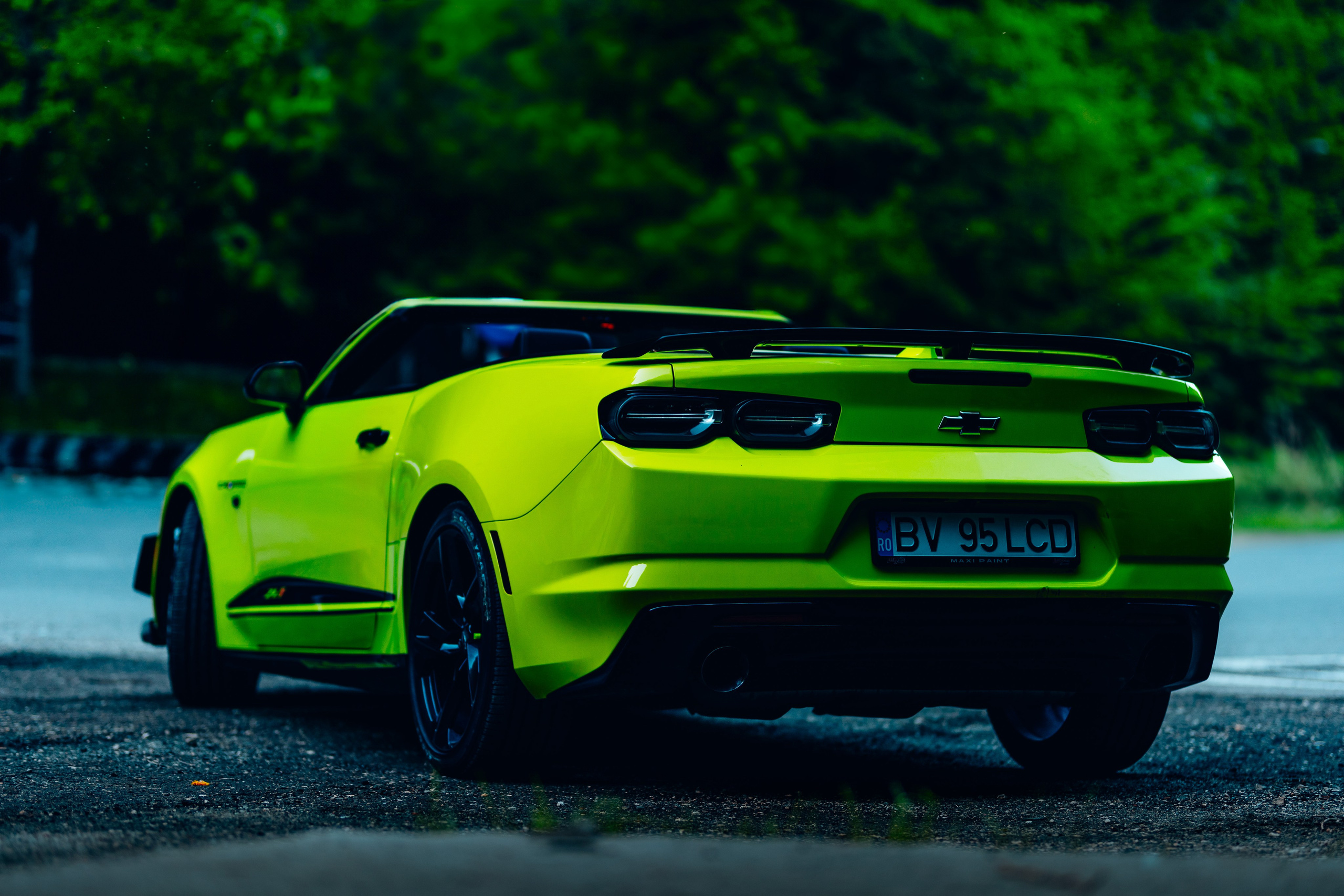 Masini. Ionut Brehuescu — Fotograf