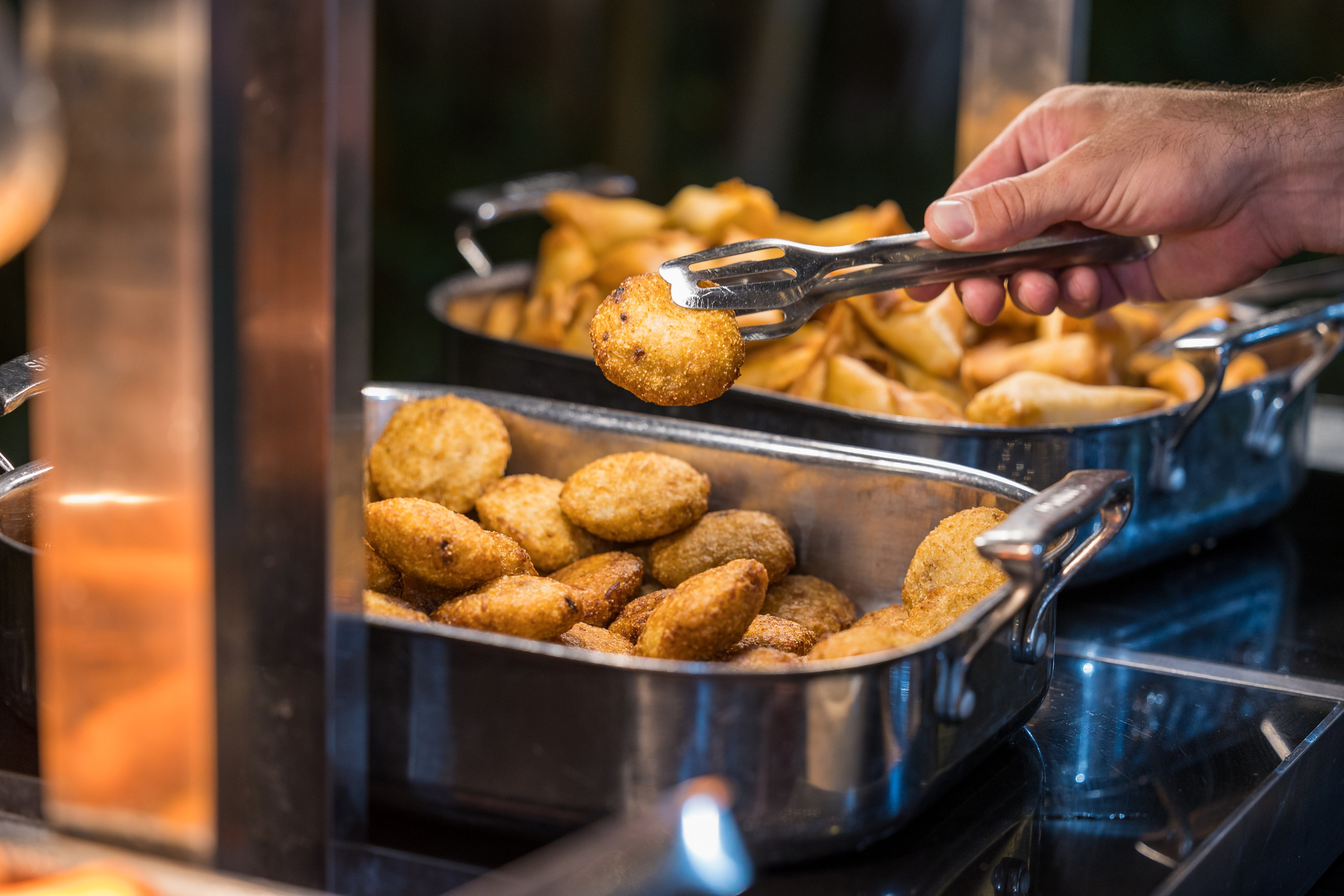 Naria & Yadid. AMIR BUCHNIK PHOTOGRAPHER