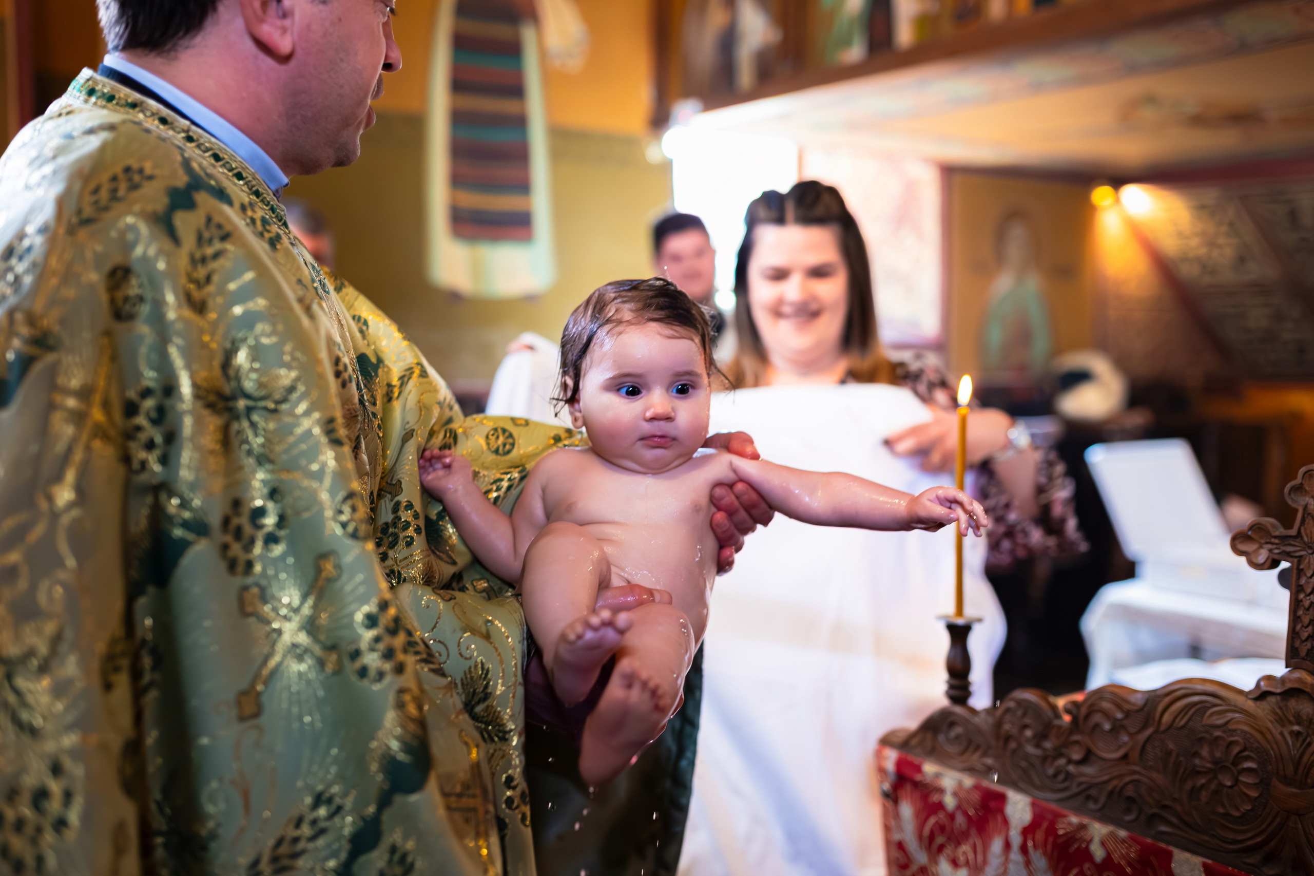 Thea. Ionut Brehuescu — Fotograf